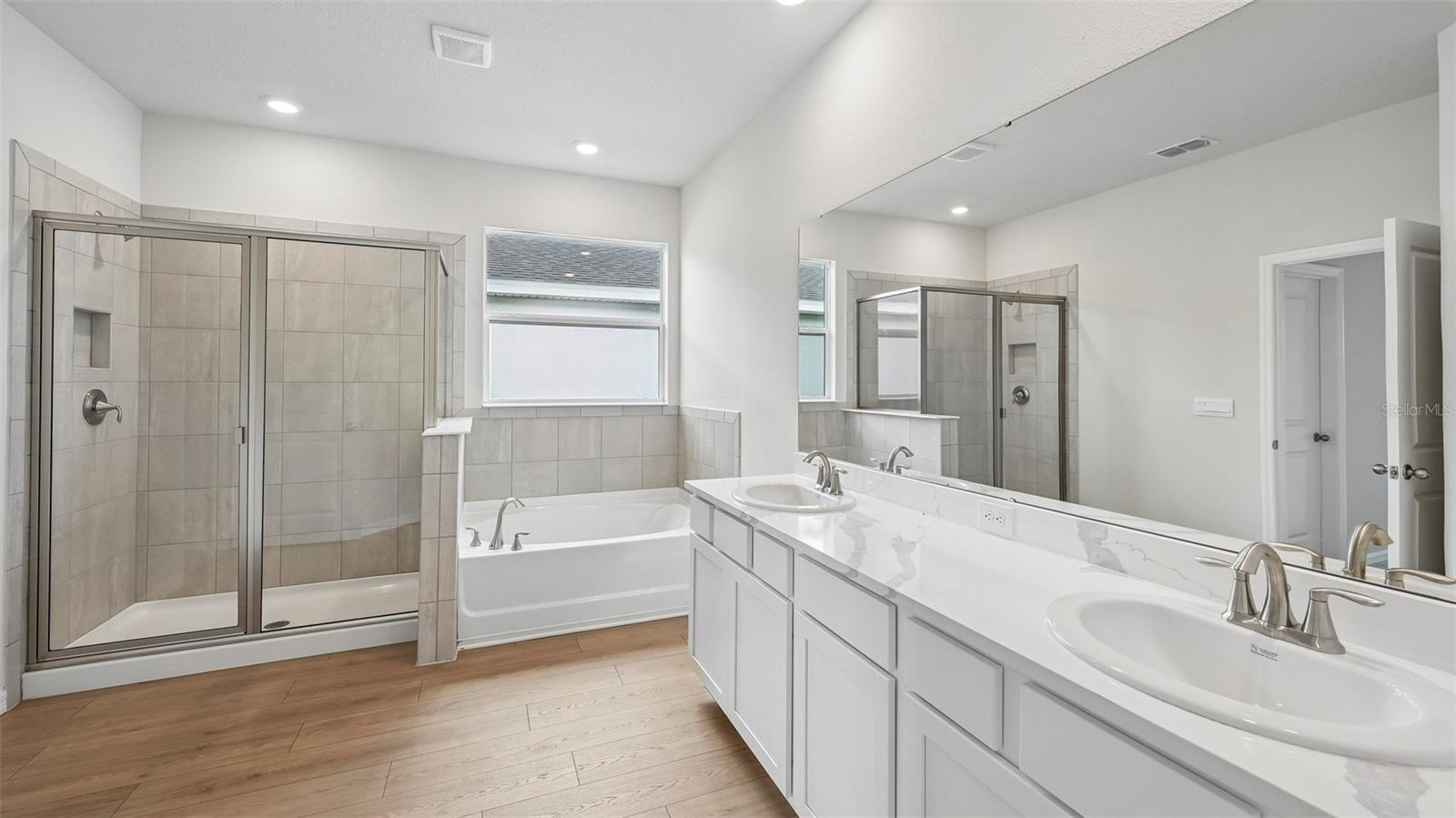 10405 WOODLAND GARDEN WAY, PARRISH, FL — photo 17
