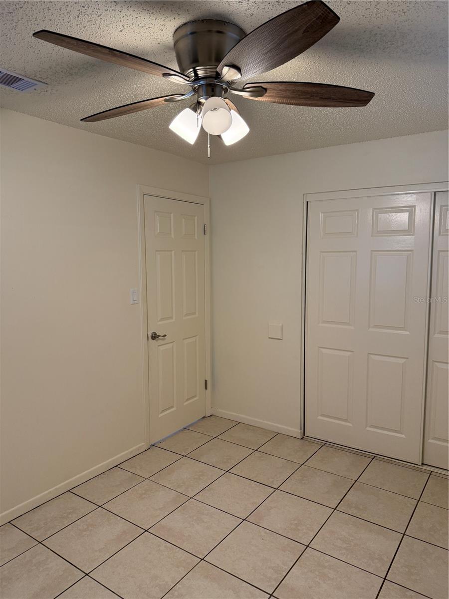 822 S LONE OAK DR #B, LEESBURG, FL — photo 21