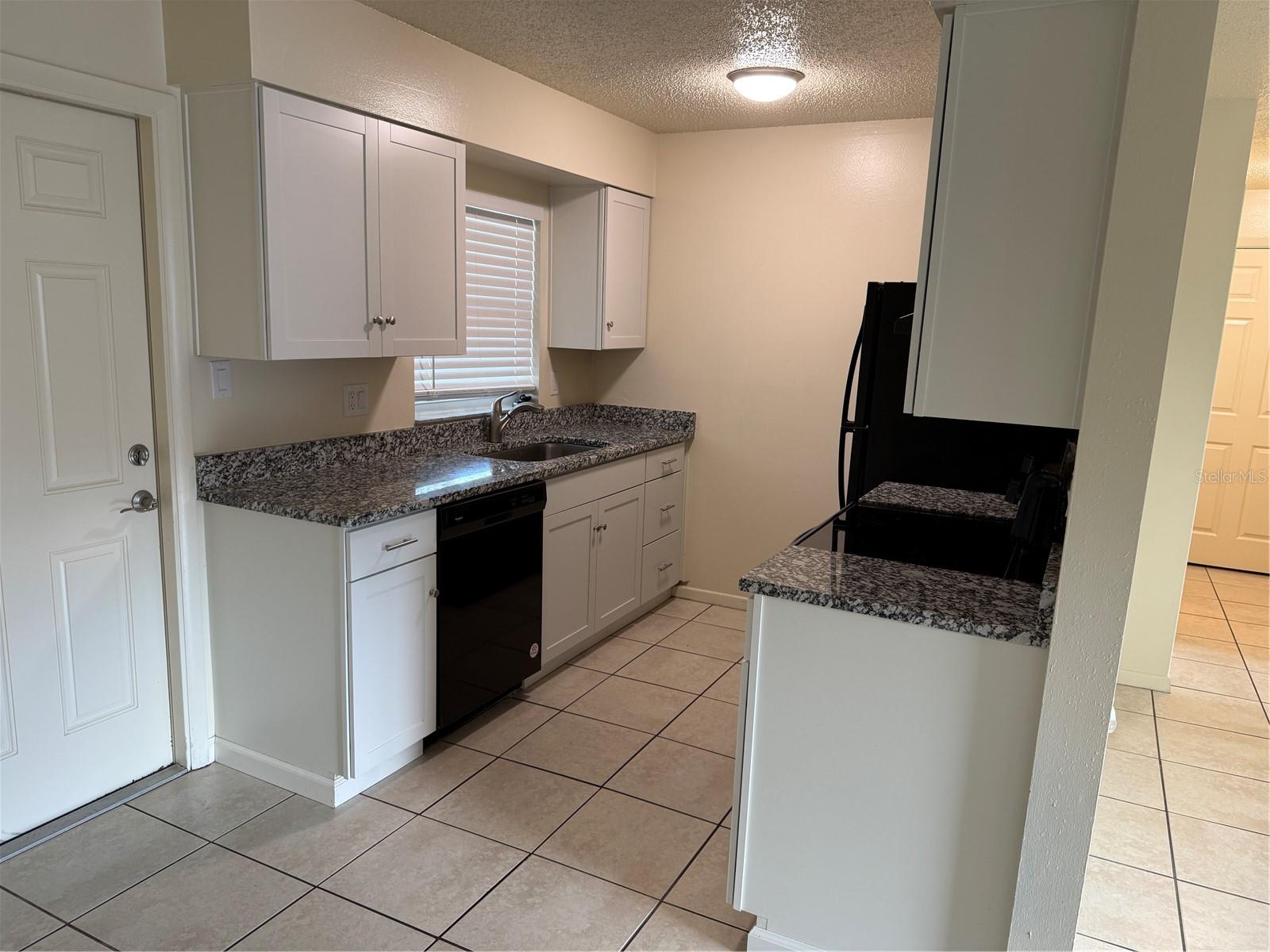 822 S LONE OAK DR #B, LEESBURG, FL — photo 25