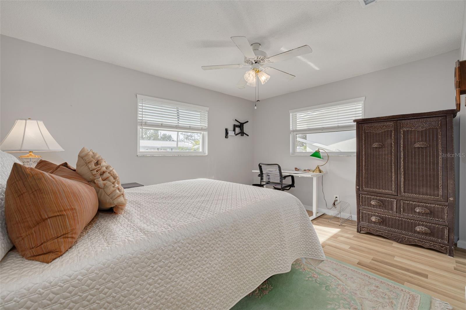 9705 MAINLANDS BLVD W, PINELLAS PARK, FL — photo 28