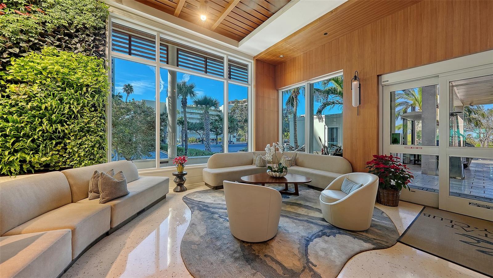 225 SANDS POINT RD #7205, LONGBOAT KEY, FL — photo 21