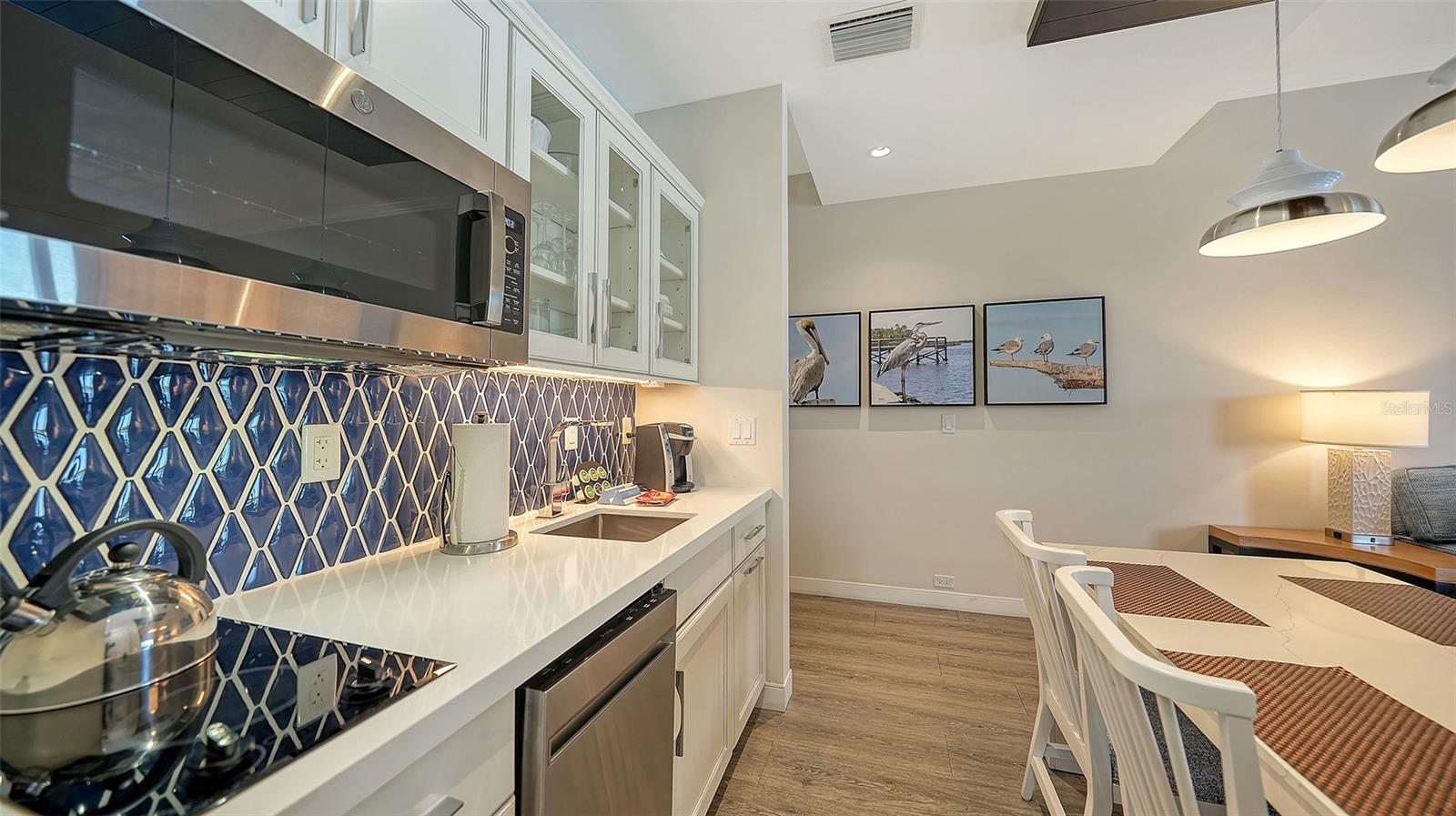 225 SANDS POINT RD #6201, LONGBOAT KEY, FL — photo 14