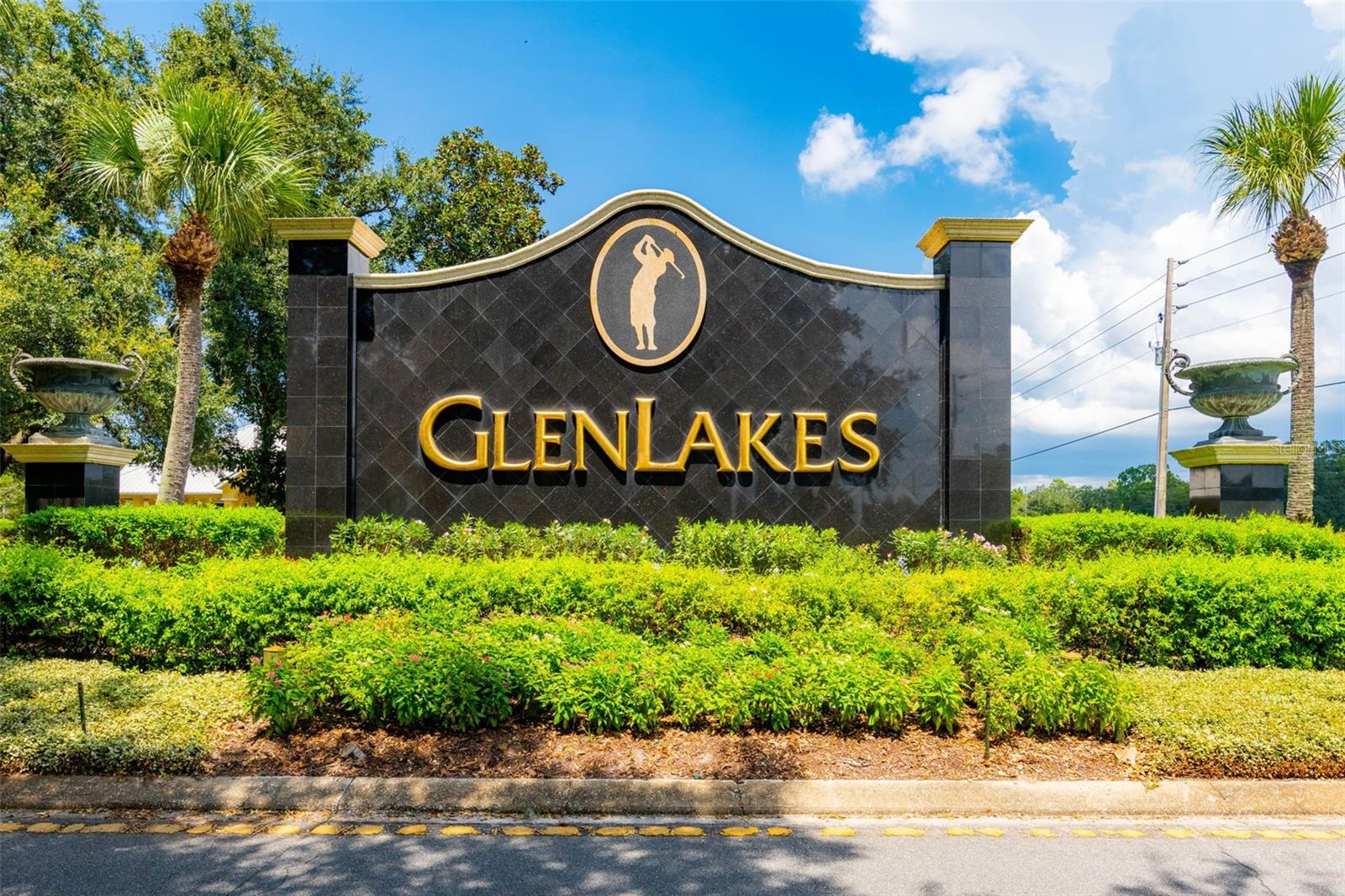 9316 GENTLE BEN CT, WEEKI WACHEE, FL — photo 3