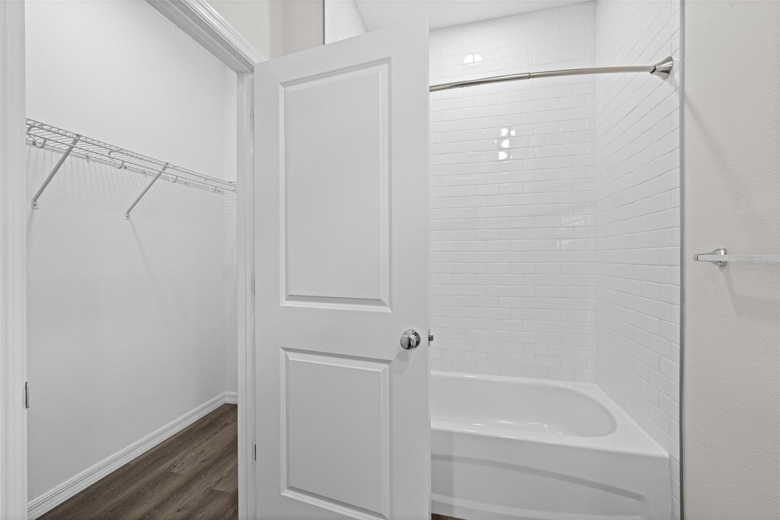 9316 GENTLE BEN CT, WEEKI WACHEE, FL — photo 30