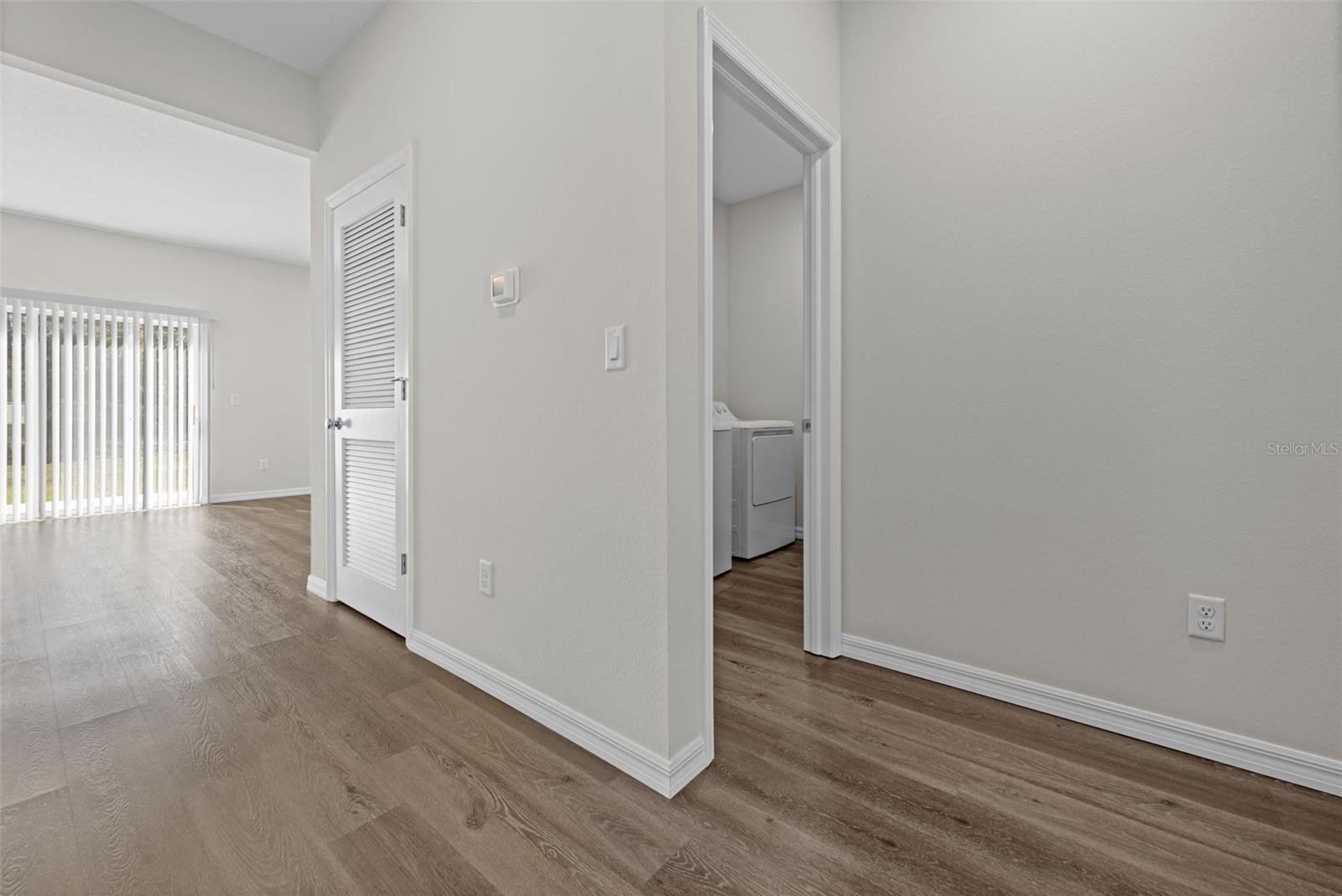 9316 GENTLE BEN CT, WEEKI WACHEE, FL — photo 34