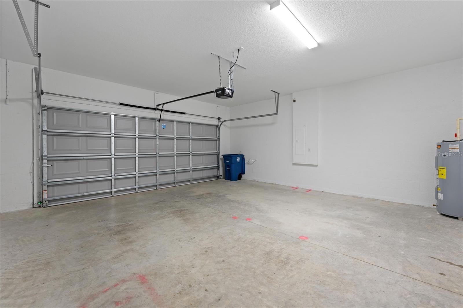 9316 GENTLE BEN CT, WEEKI WACHEE, FL — photo 48
