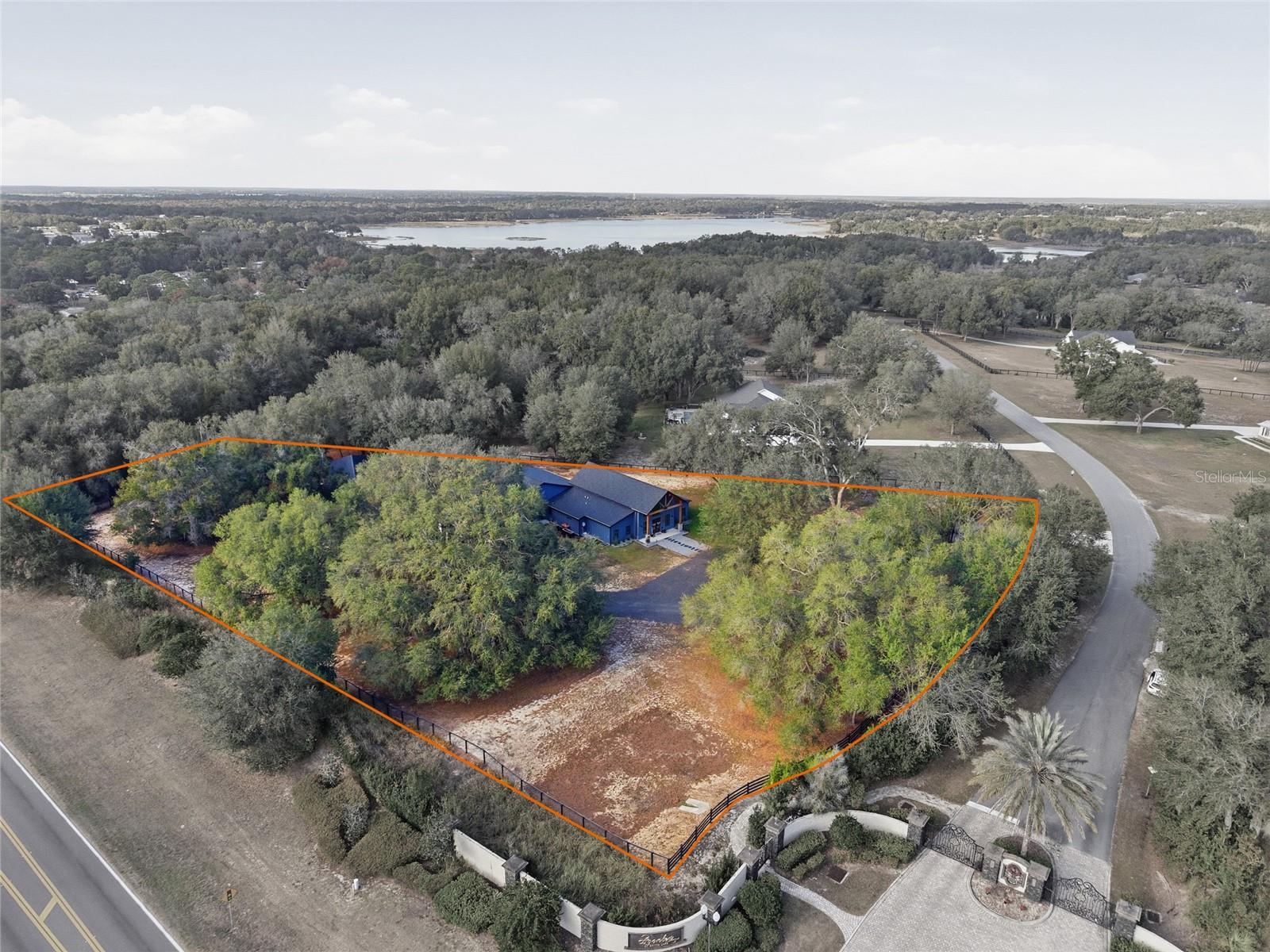 12052 SE 101ST COURT RD, BELLEVIEW, FL — photo 3