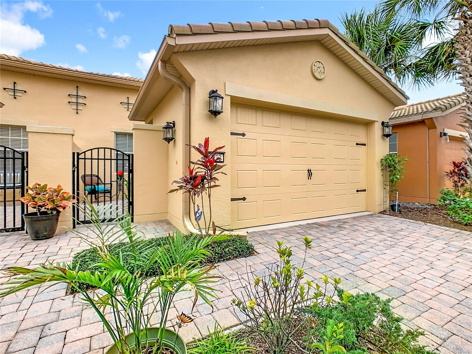 2472 PALM TREE DR, KISSIMMEE, FL — photo 6