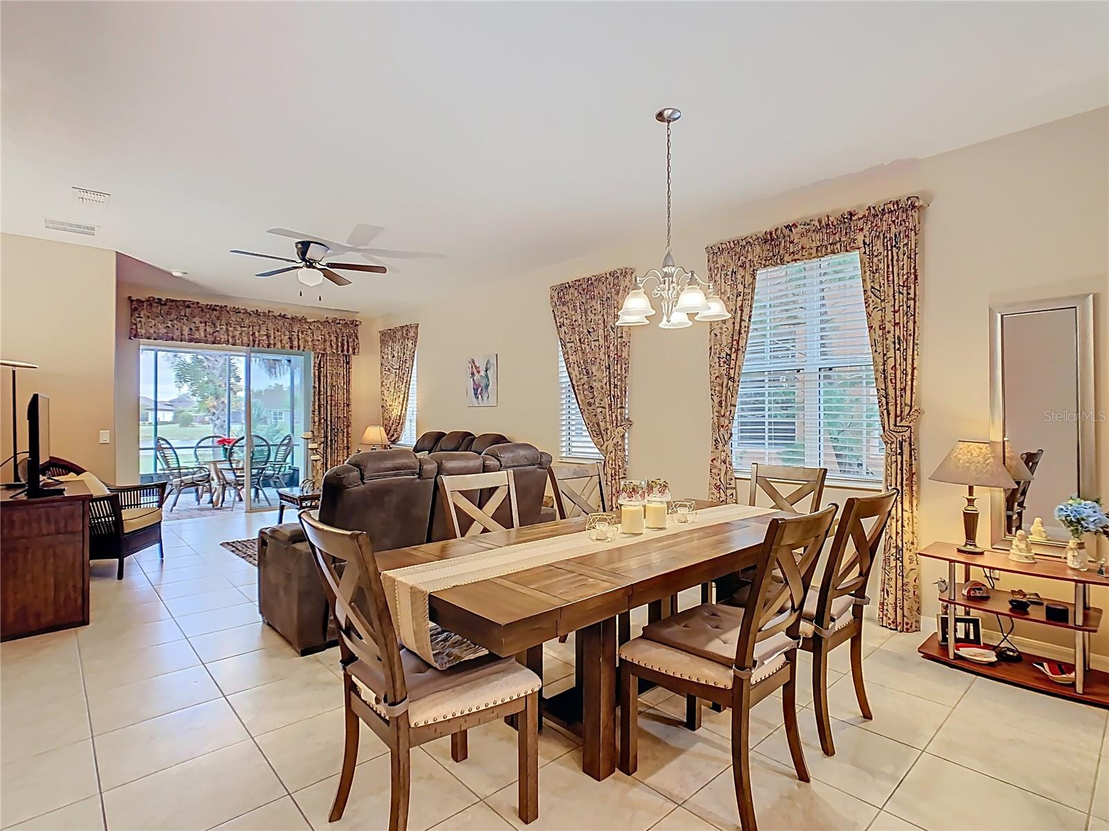 2472 PALM TREE DR, KISSIMMEE, FL — photo 21