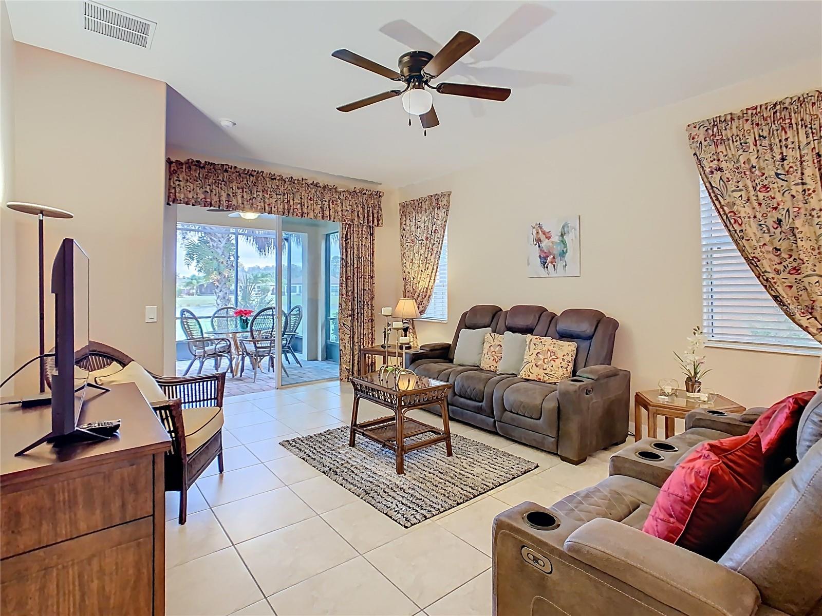 2472 PALM TREE DR, KISSIMMEE, FL — photo 25