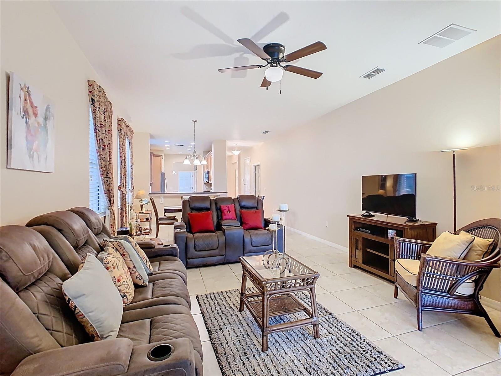 2472 PALM TREE DR, KISSIMMEE, FL — photo 26