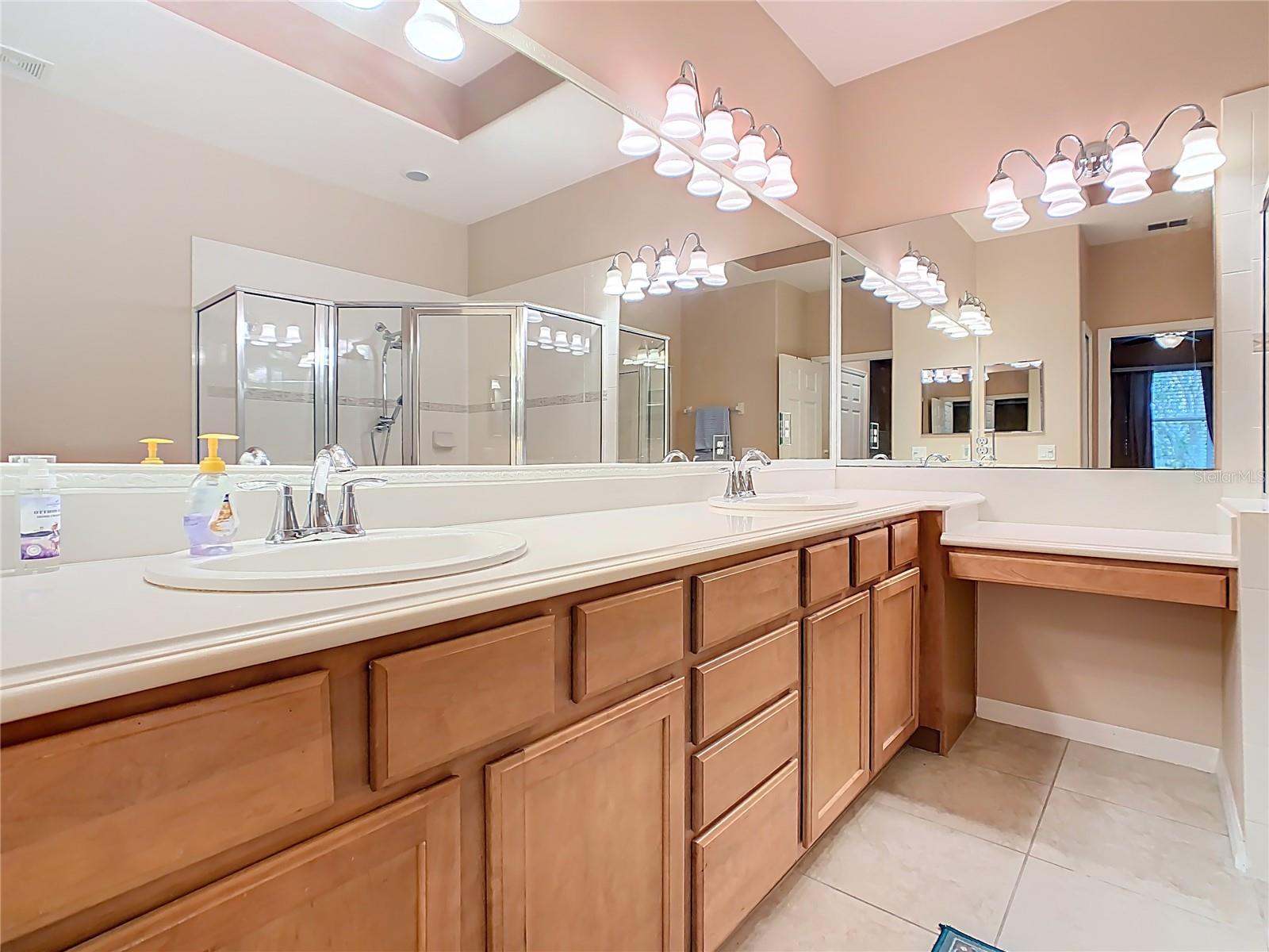 2472 PALM TREE DR, KISSIMMEE, FL — photo 33