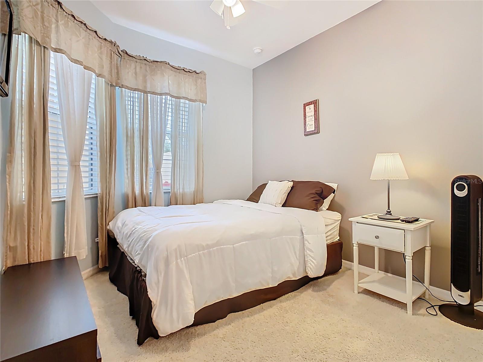2472 PALM TREE DR, KISSIMMEE, FL — photo 34