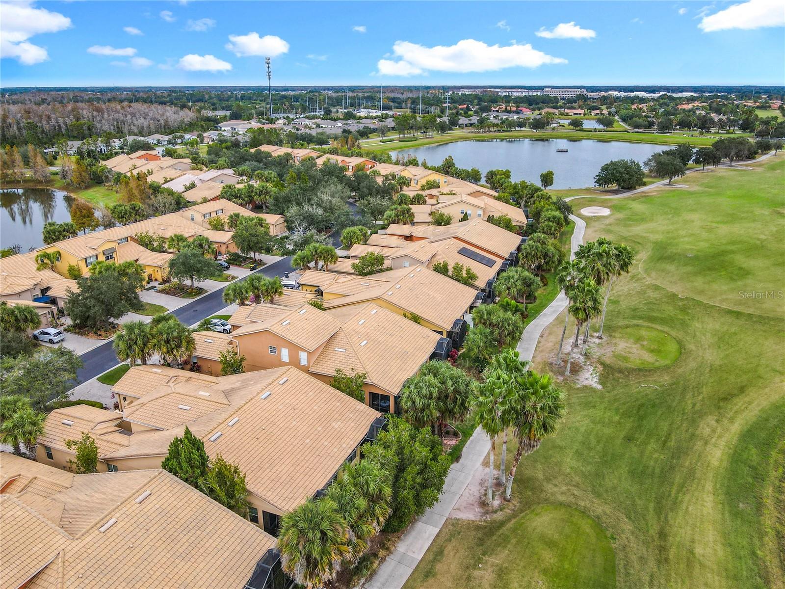 2472 PALM TREE DR, KISSIMMEE, FL — photo 49
