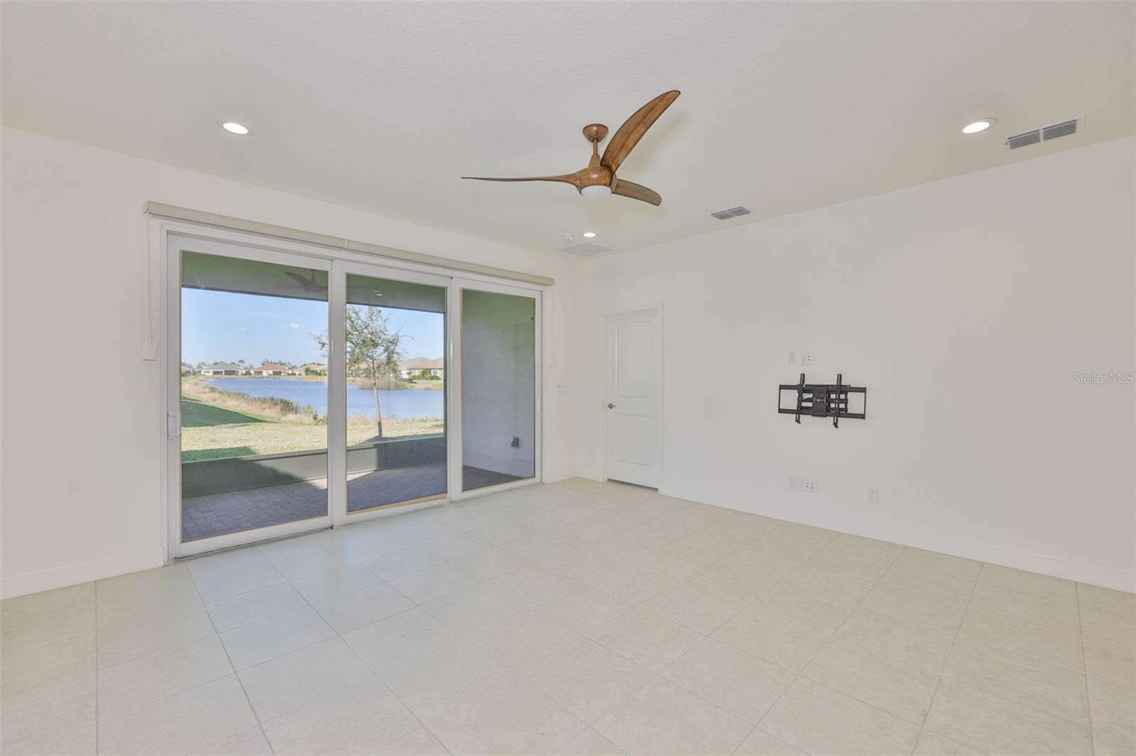 4906 AVILA LAKES DR, WIMAUMA, FL — photo 11