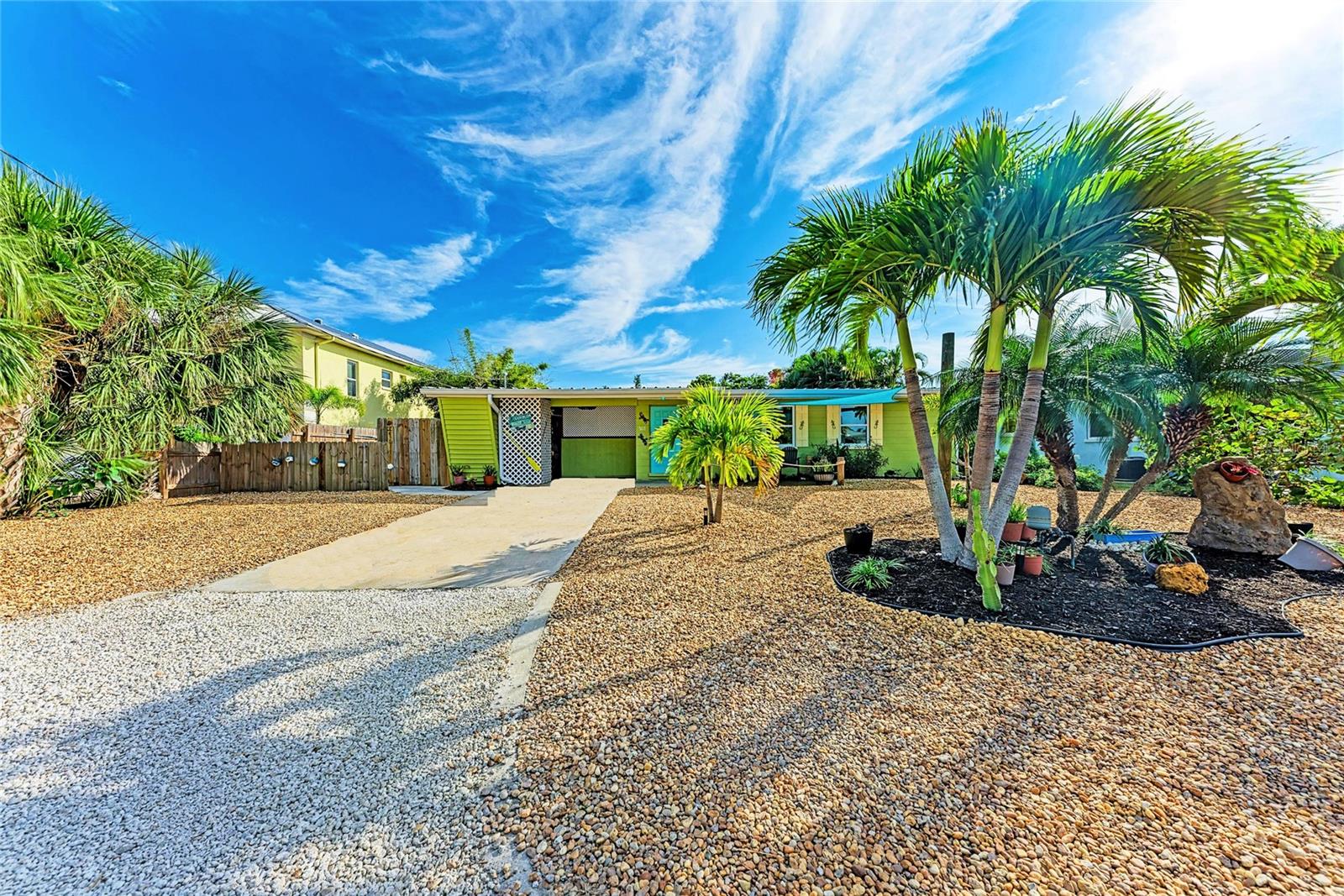 503 BAYVIEW DR, HOLMES BEACH, FL