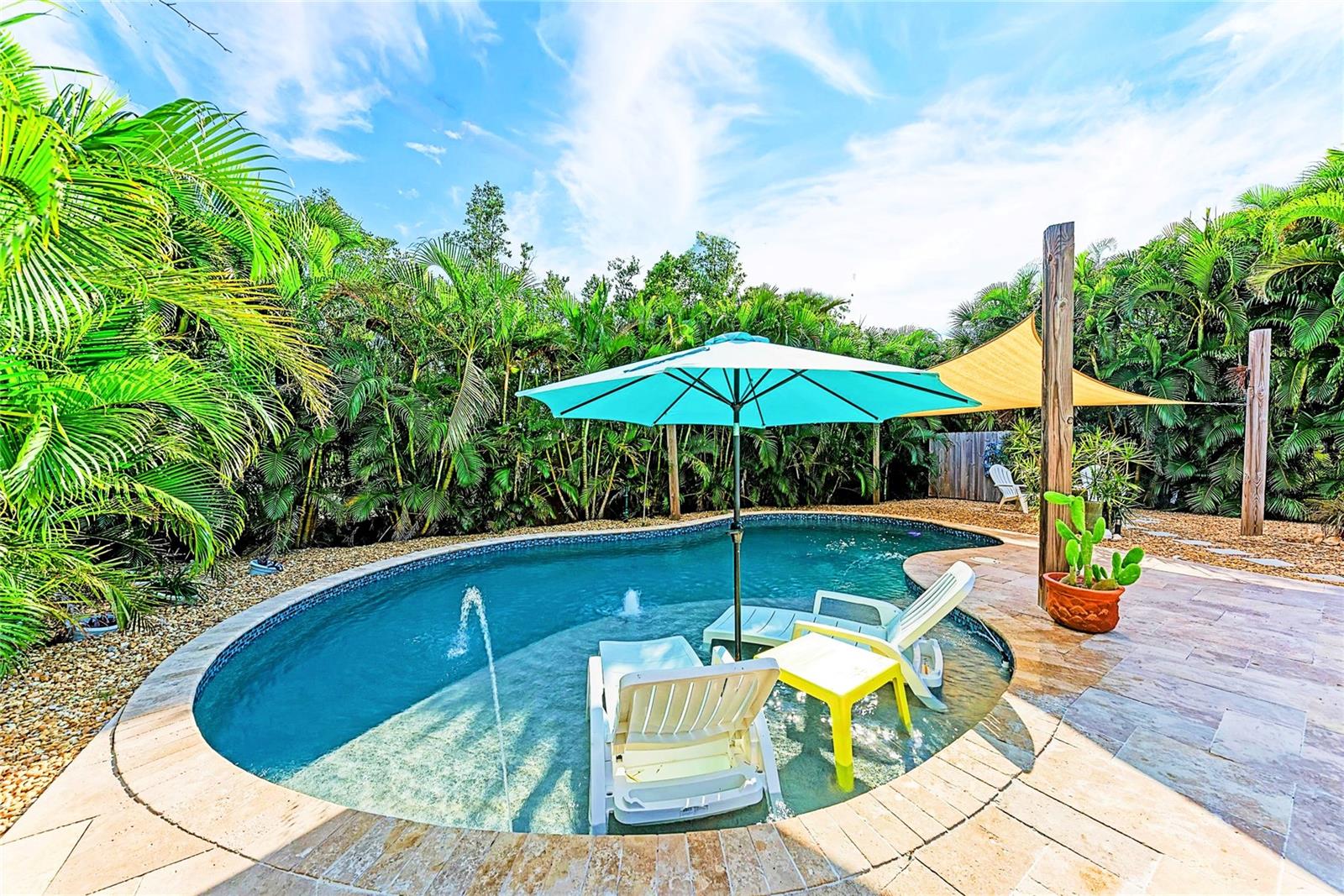 503 BAYVIEW DR, HOLMES BEACH, FL — photo 2