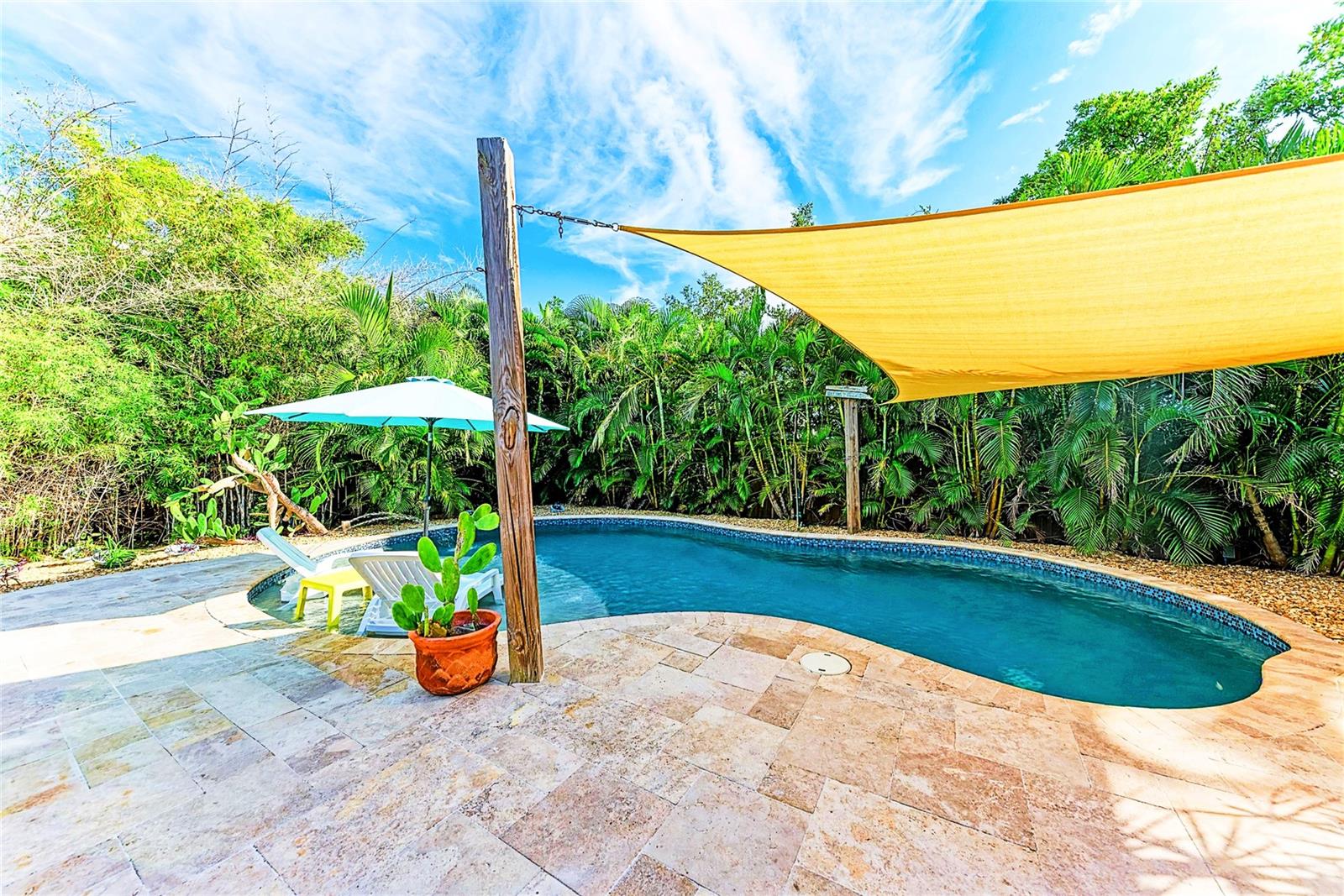 503 BAYVIEW DR, HOLMES BEACH, FL — photo 6