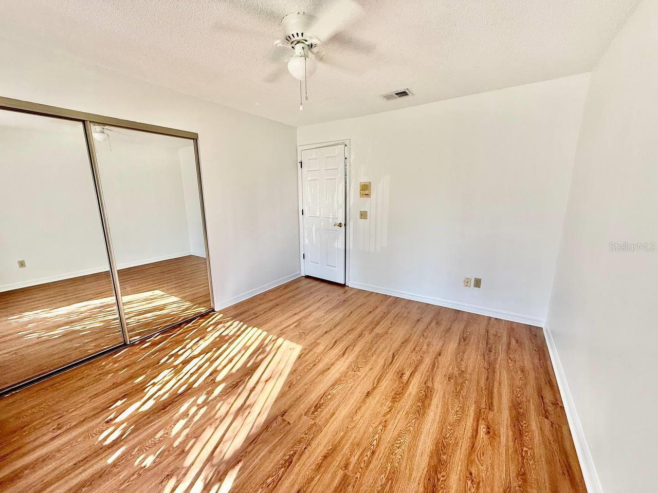 18308 AINTREE CT, TAMPA, FL — photo 8