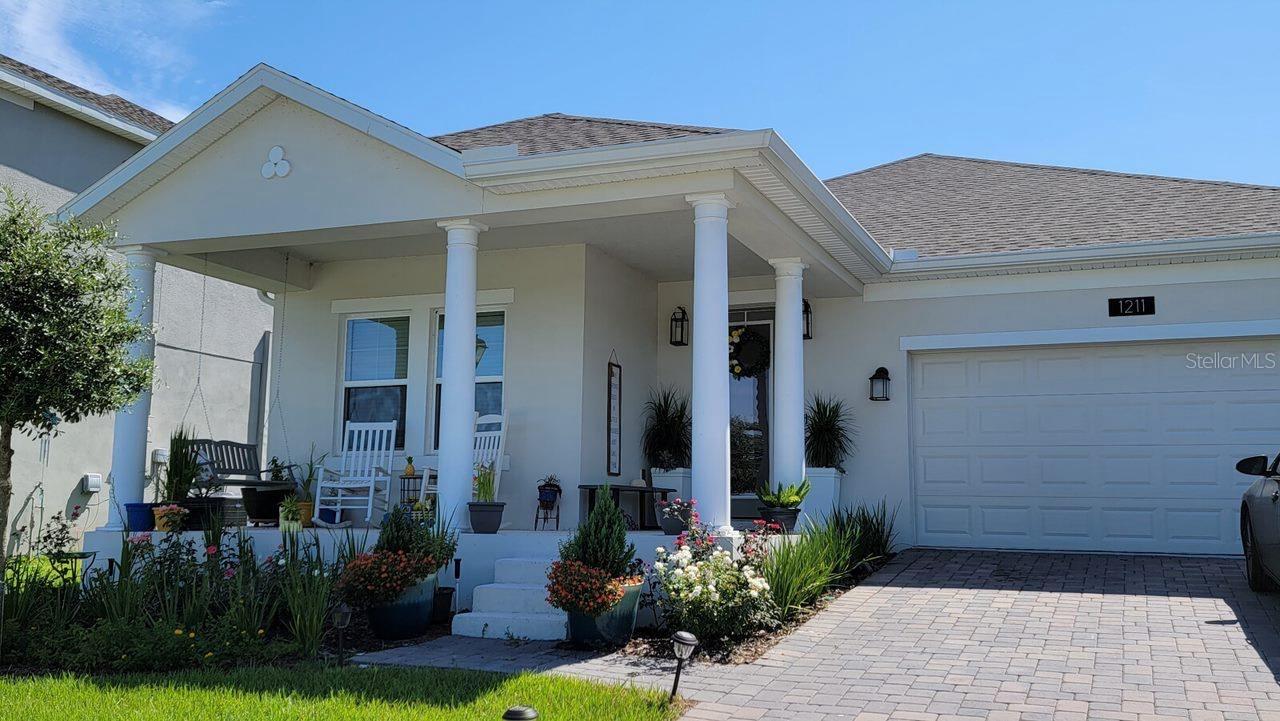 1211 DORA PARC LN, MOUNT DORA, FL