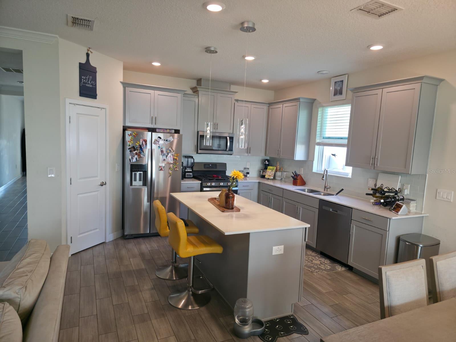 1211 DORA PARC LN, MOUNT DORA, FL — photo 35