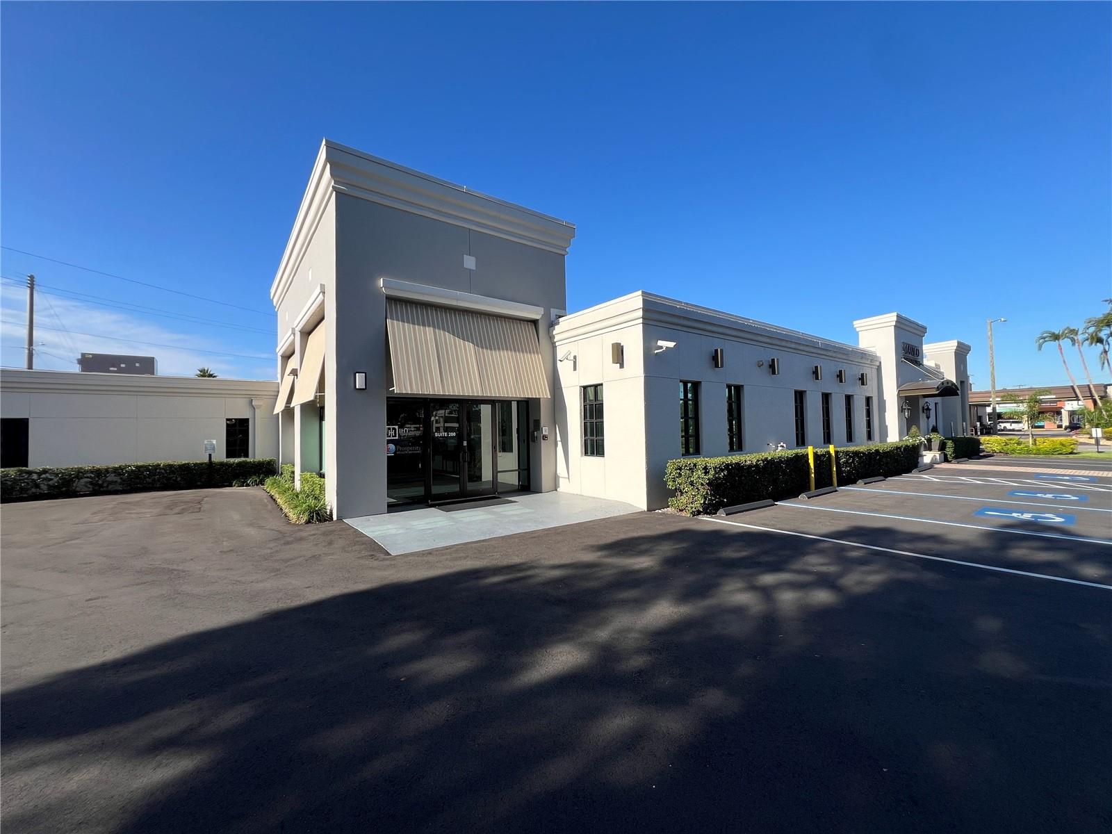 3410 HENDERSON BLVD, TAMPA, FL