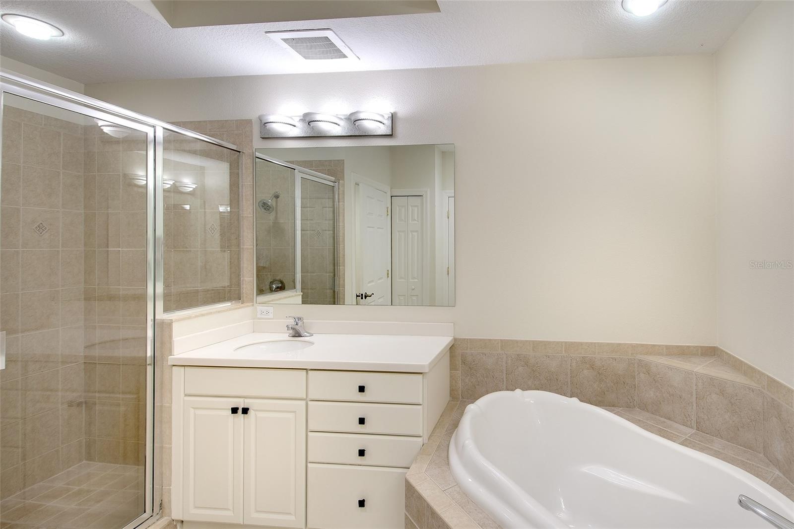 1921 MONTE CARLO DR #603, SARASOTA, FL — photo 13