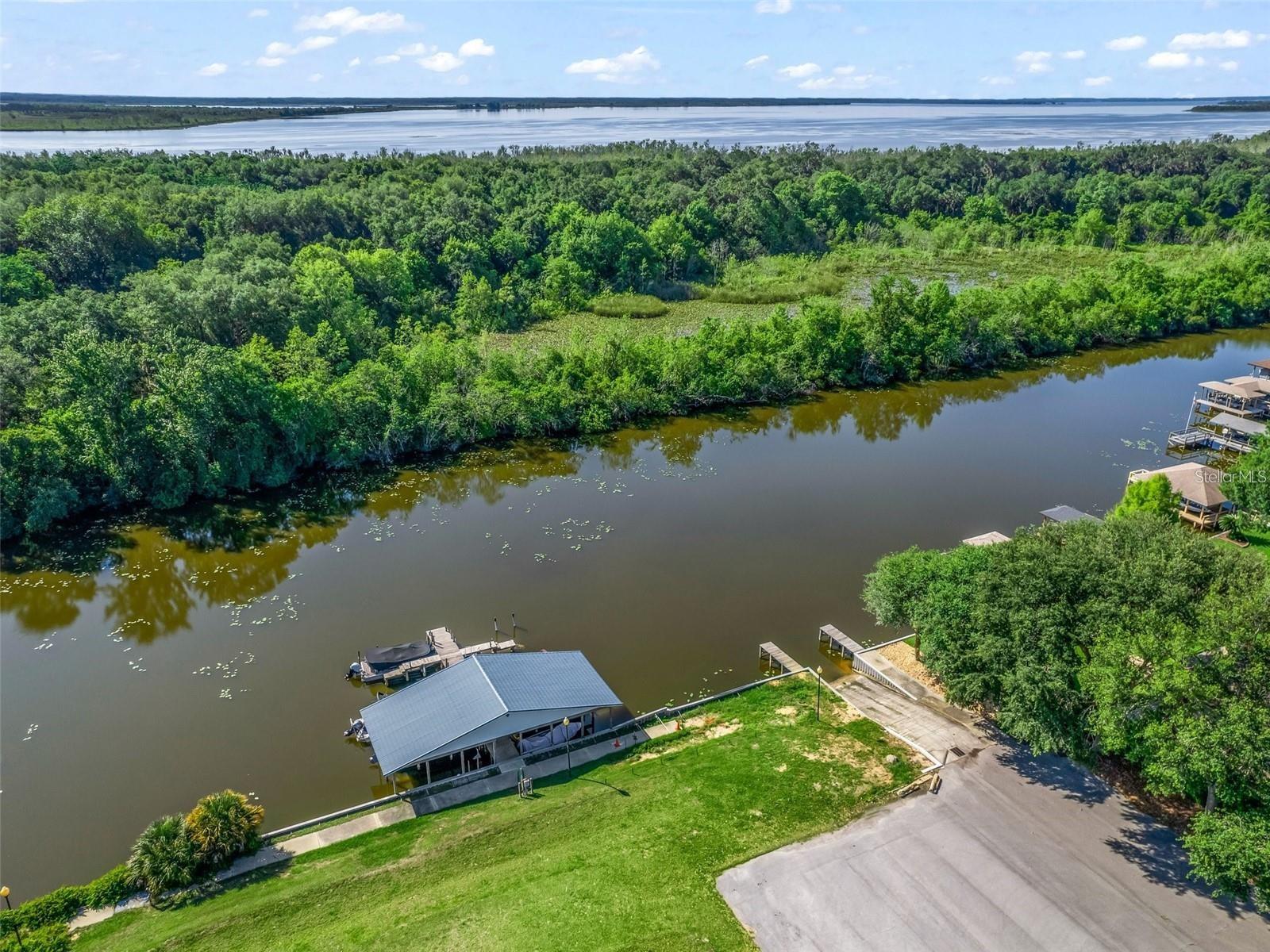 39819 GROVE HTS, LADY LAKE, FL — photo 102