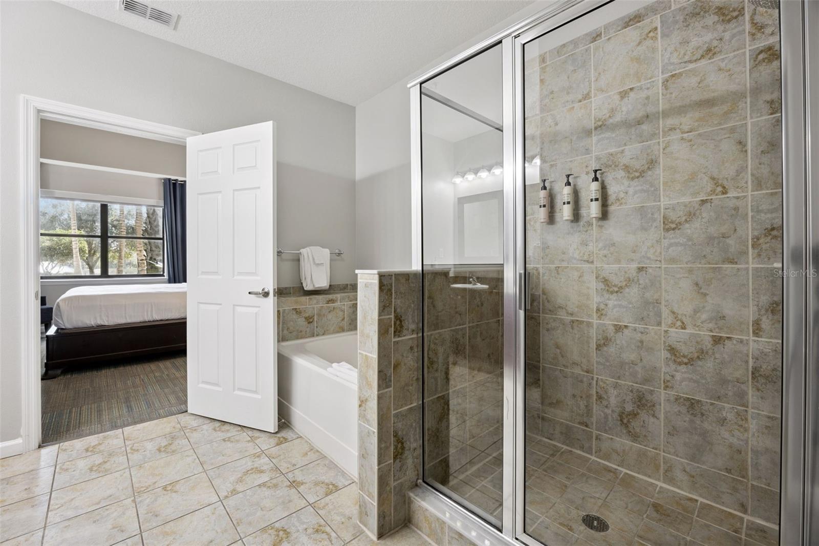 14501 GROVE RESORT AVE #1111, WINTER GARDEN, FL — photo 15