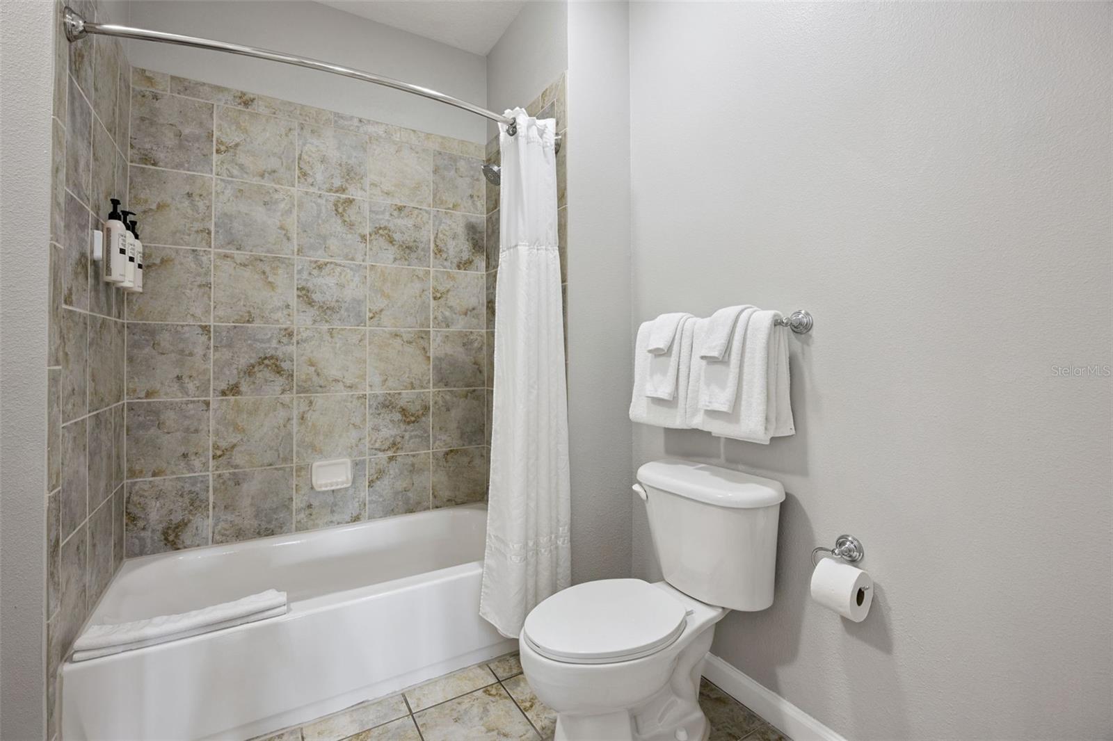 14501 GROVE RESORT AVE #1111, WINTER GARDEN, FL — photo 22