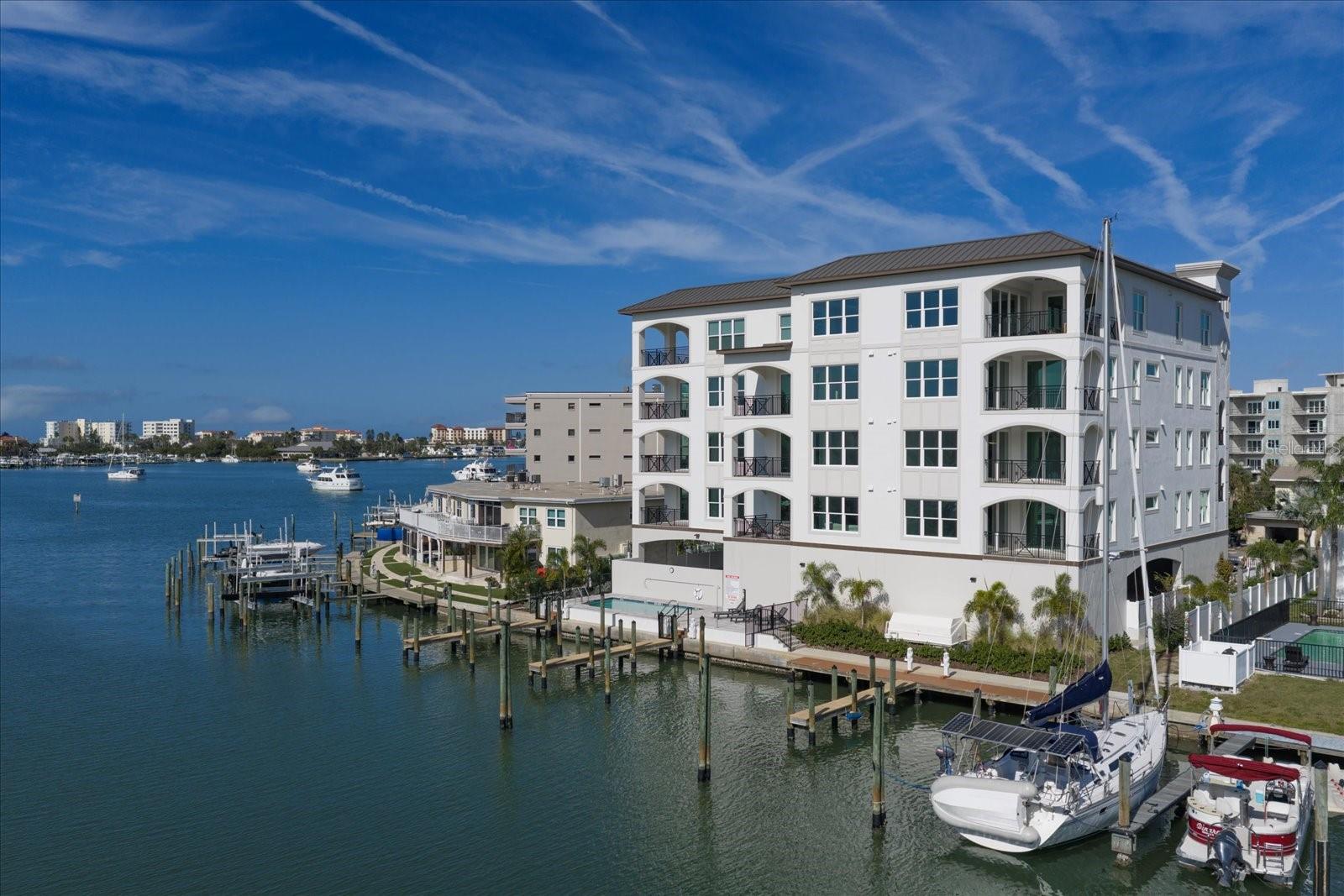 211 DOLPHIN PT #5, CLEARWATER, FL