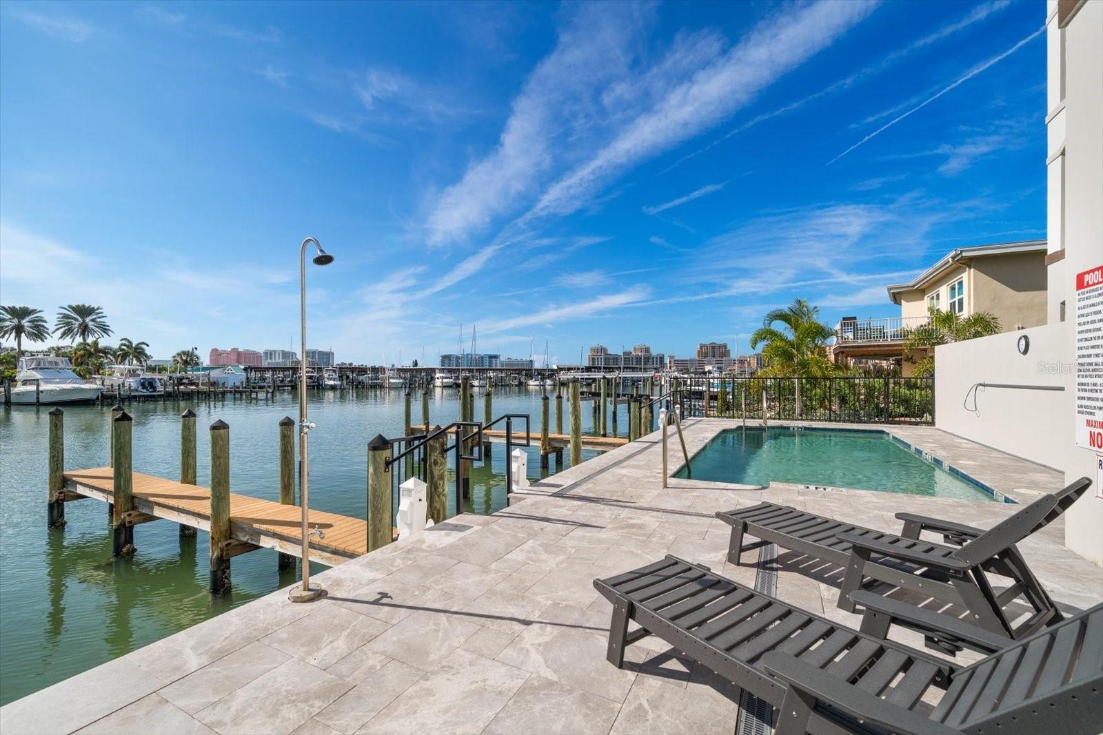 211 DOLPHIN PT #5, CLEARWATER, FL — photo 3