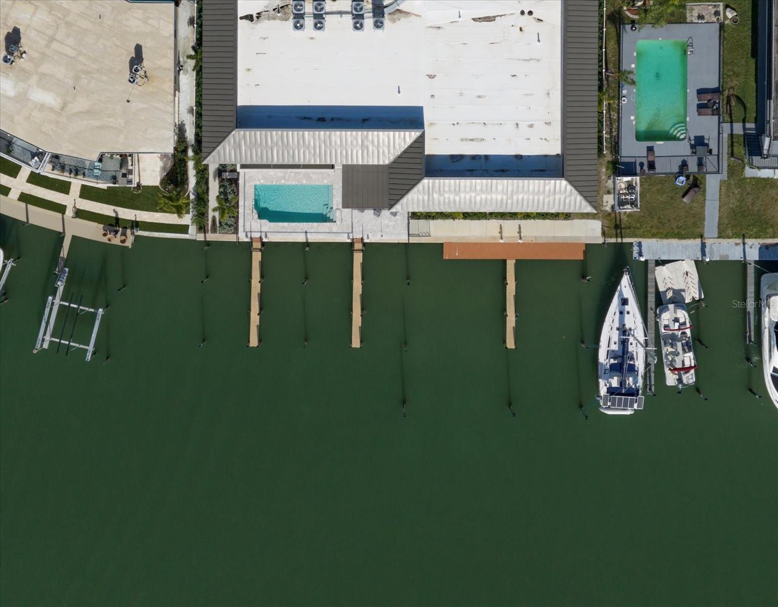 211 DOLPHIN PT #5, CLEARWATER, FL — photo 6