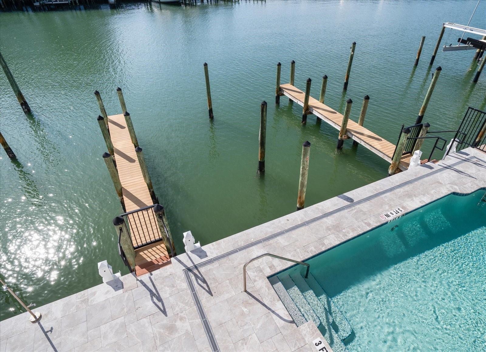 211 DOLPHIN PT #5, CLEARWATER, FL — photo 9