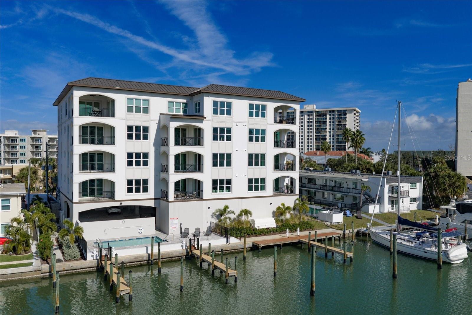211 DOLPHIN PT #5, CLEARWATER, FL — photo 12