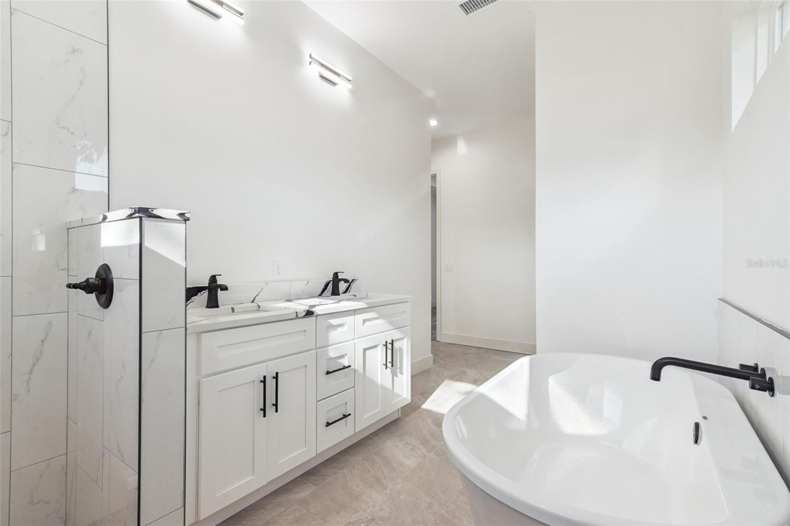 9531 MID SUMMER LN, LEESBURG, FL — photo 47