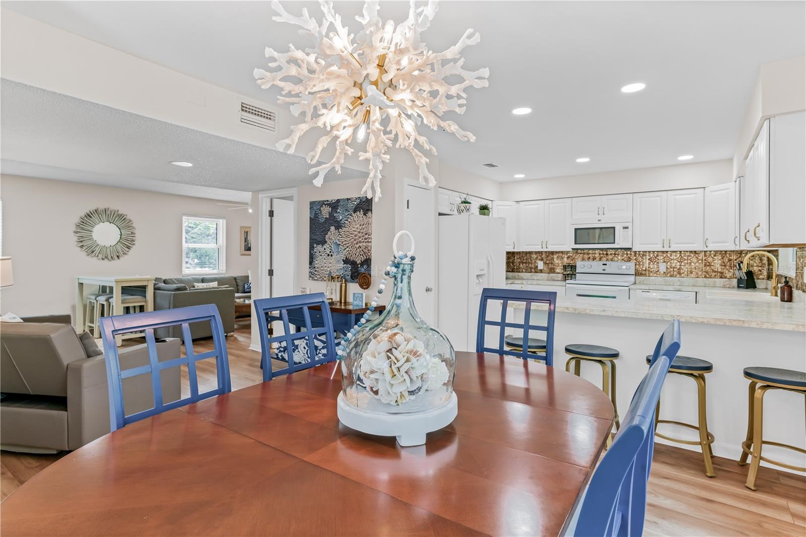 115 CANAL AVE #3, INDIAN ROCKS BEACH, FL — photo 23