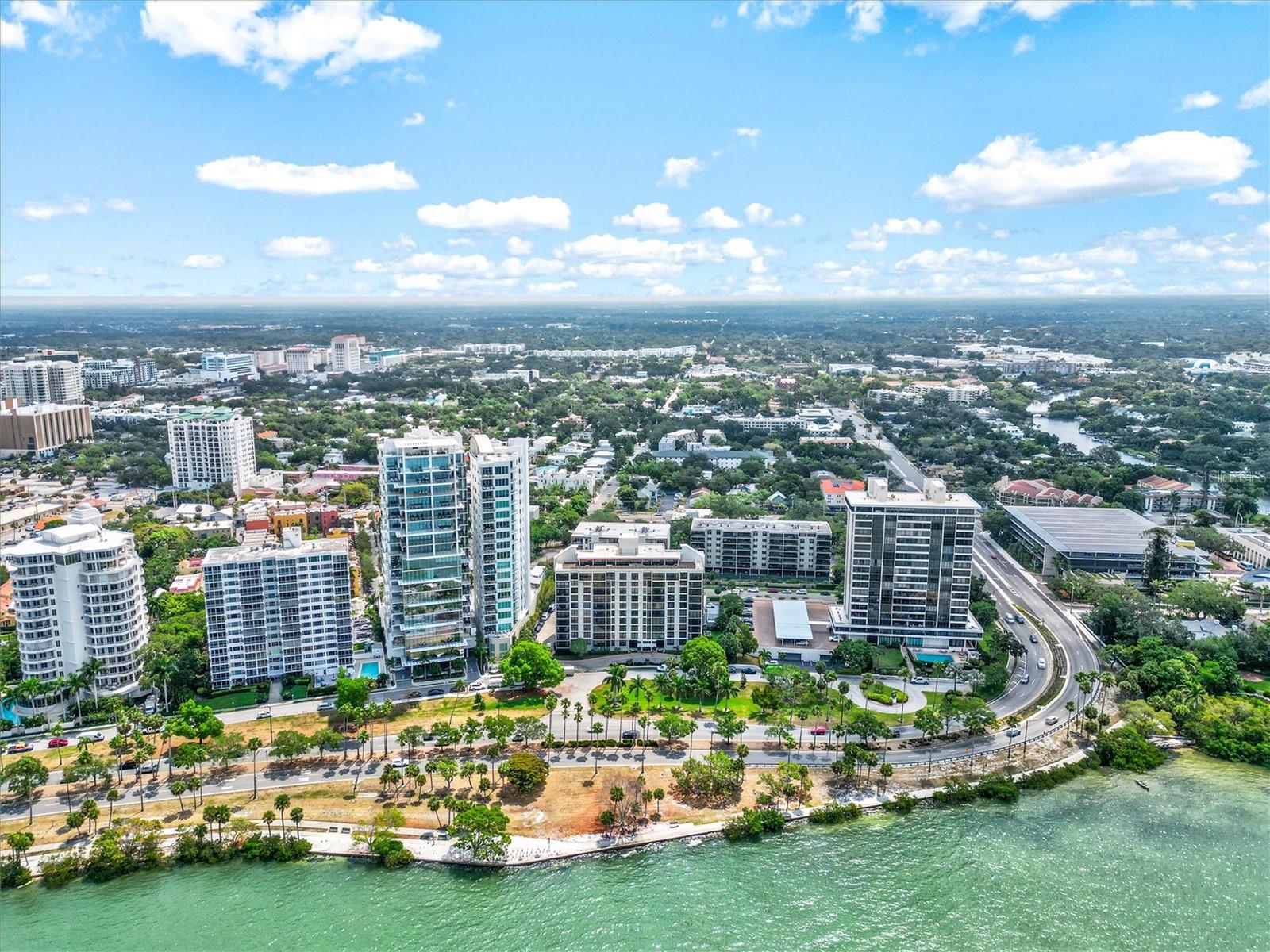 707 S GULFSTREAM AVE #906, SARASOTA, FL — photo 46