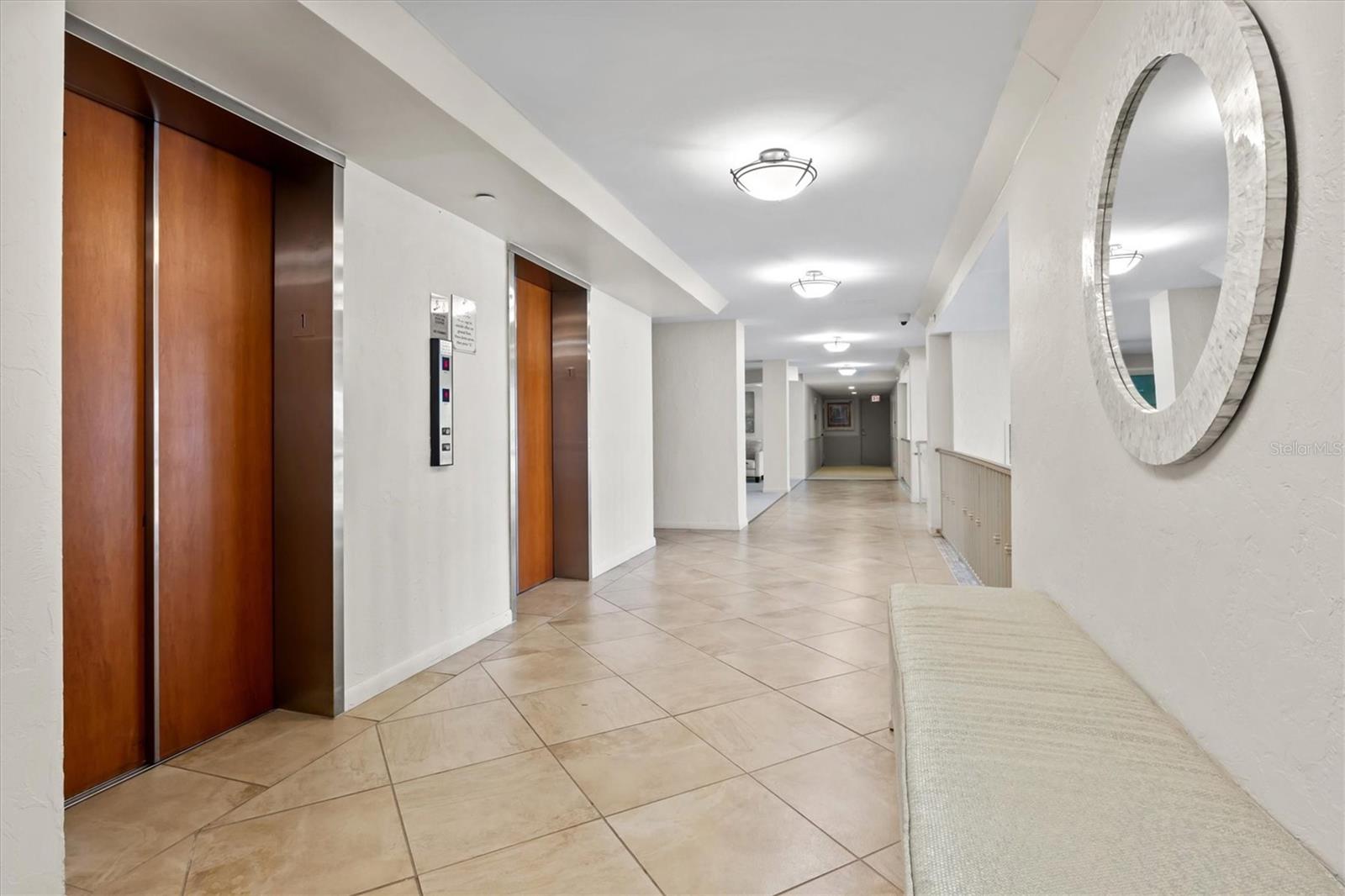 707 S GULFSTREAM AVE #906, SARASOTA, FL — photo 51