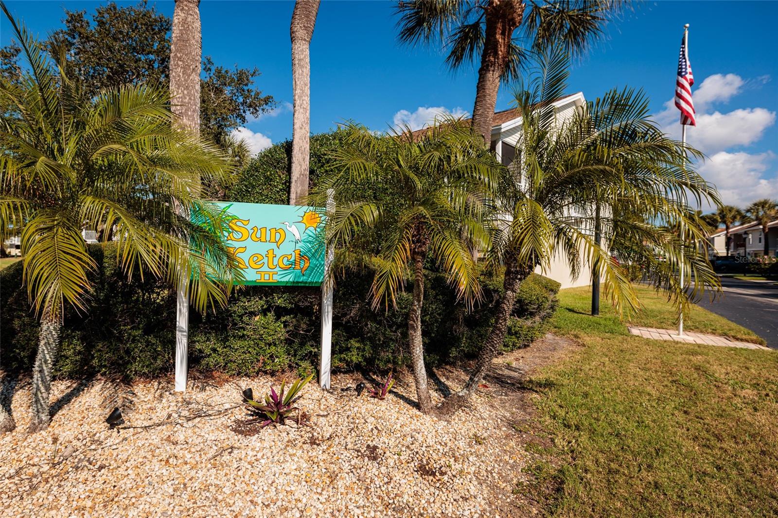 216 SUN VISTA CT S, TREASURE ISLAND, FL — photo 13