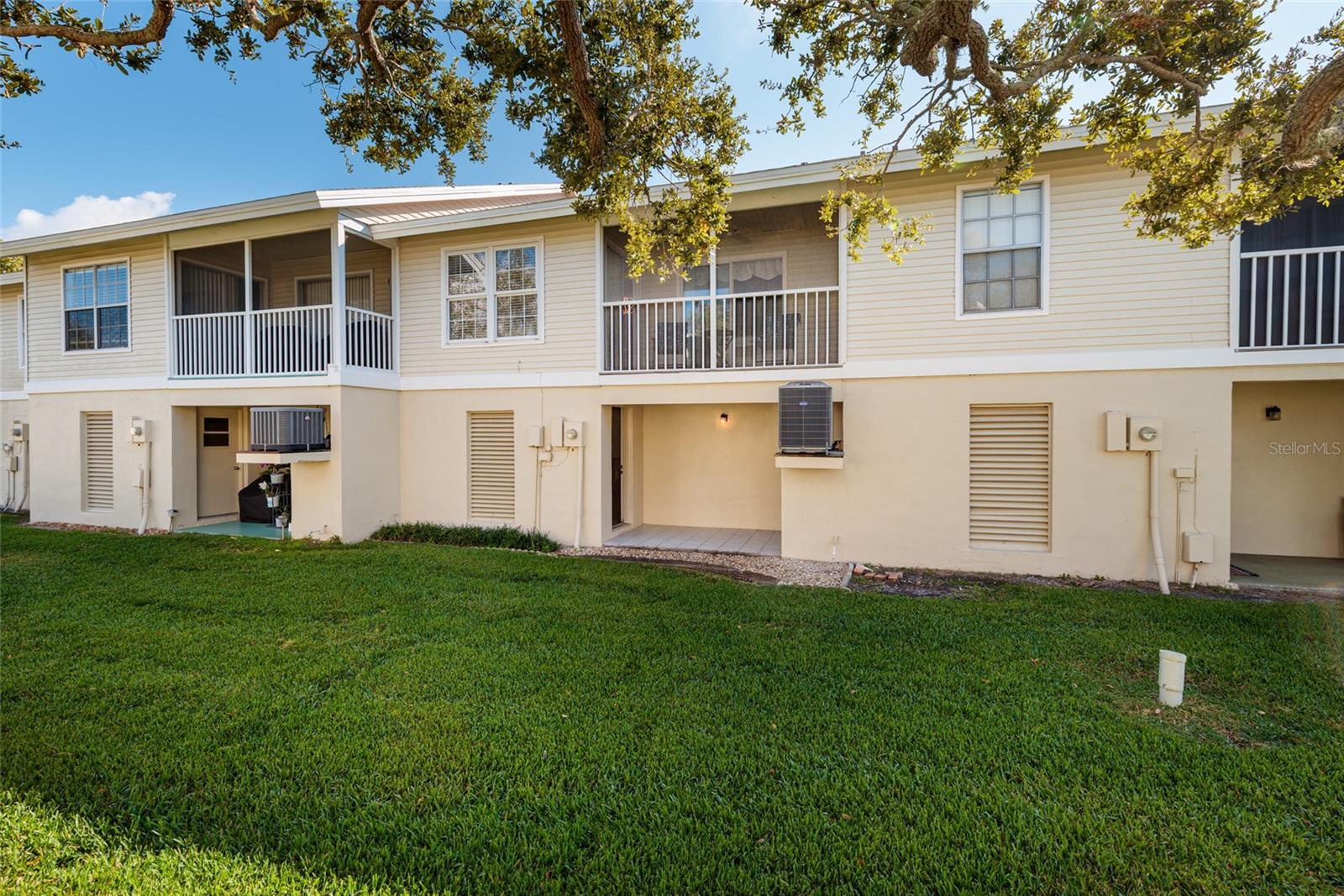 216 SUN VISTA CT S, TREASURE ISLAND, FL — photo 35
