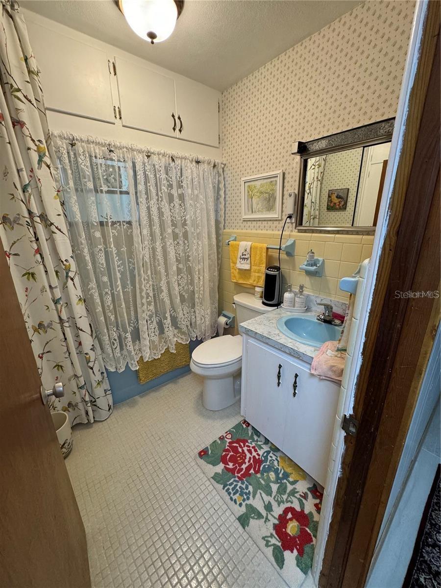 200 S MAIN AVE, MINNEOLA, FL — photo 7