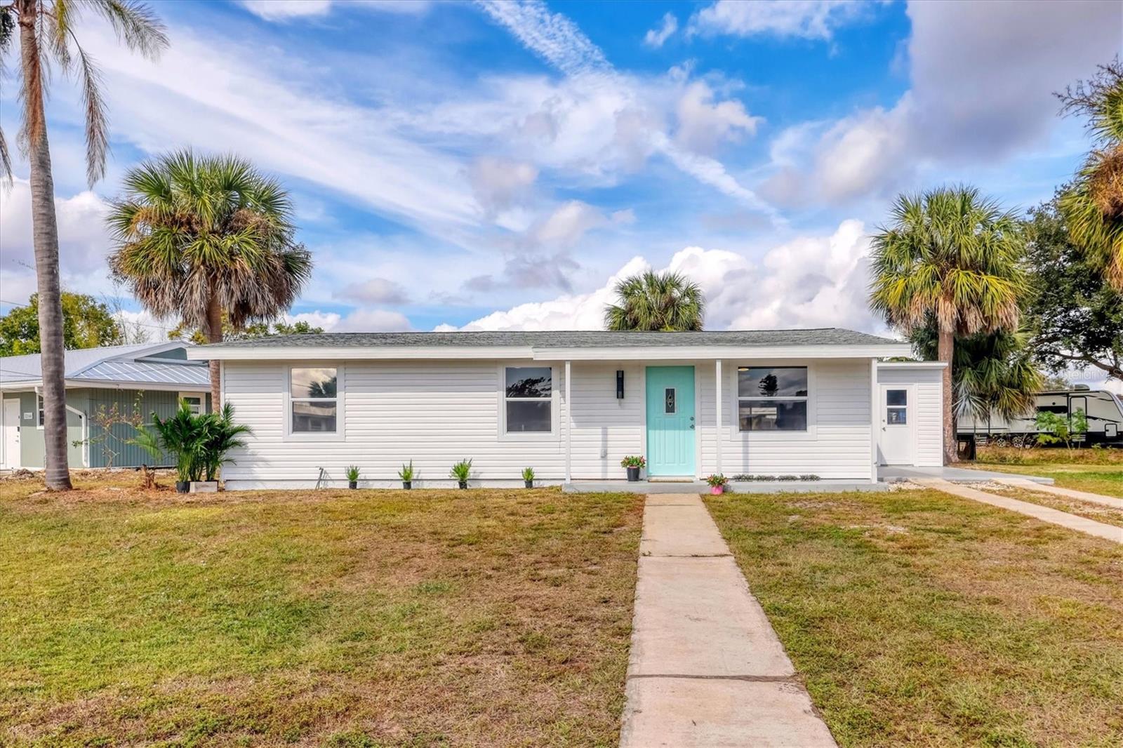 22152 LARAMORE AVE, PORT CHARLOTTE, FL — photo 4