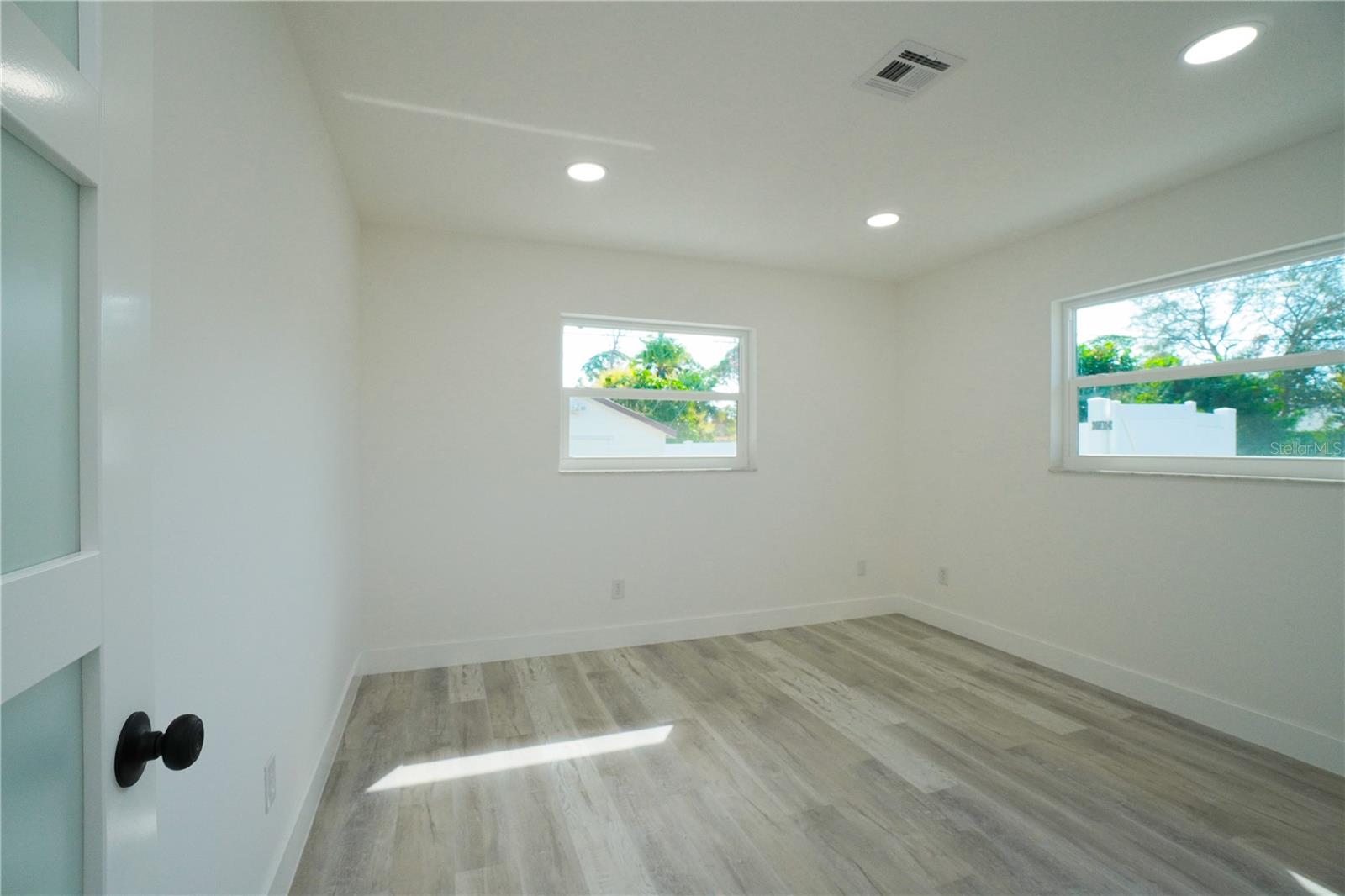 1461 ROYAL RD, VENICE, FL — photo 31
