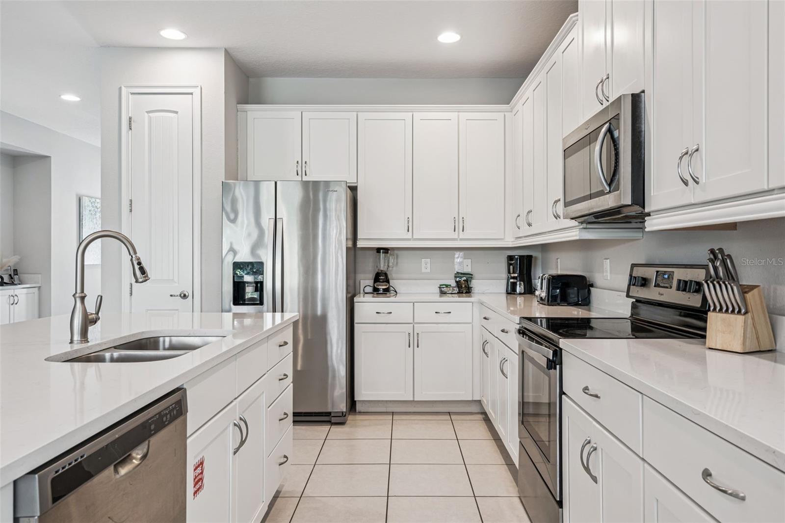 7649 FAIRFAX DR, KISSIMMEE, FL — photo 21