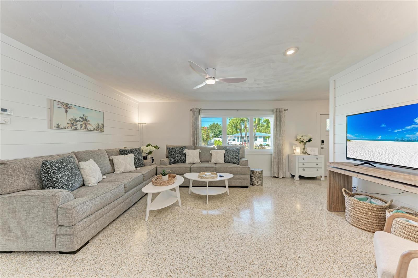 150 CRESCENT DR, ANNA MARIA, FL — photo 15