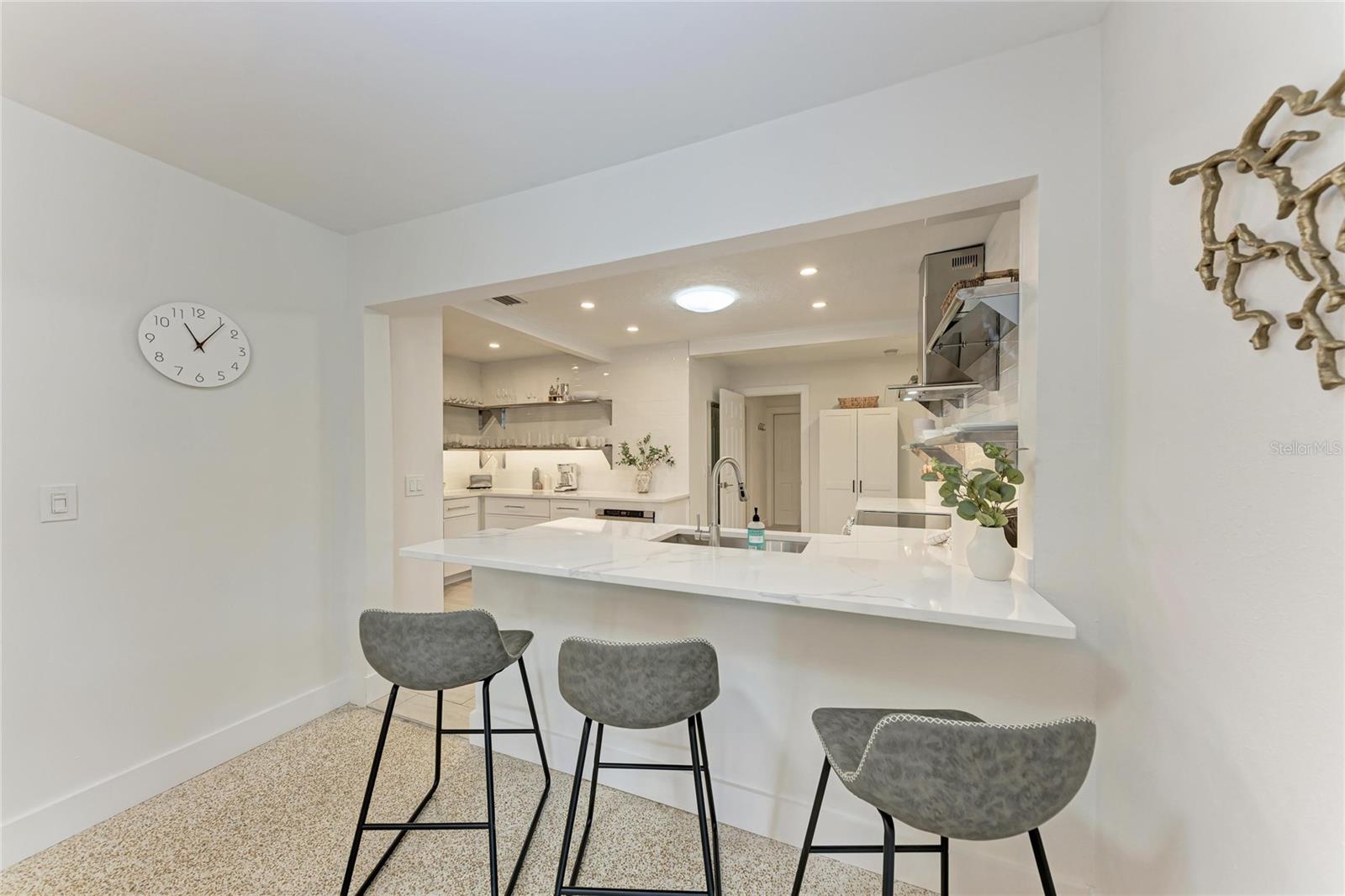 150 CRESCENT DR, ANNA MARIA, FL — photo 18
