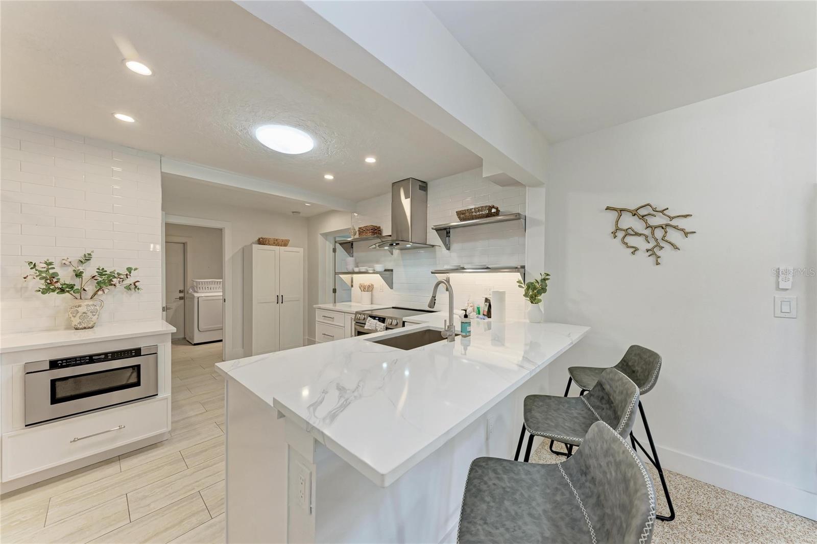 150 CRESCENT DR, ANNA MARIA, FL — photo 19