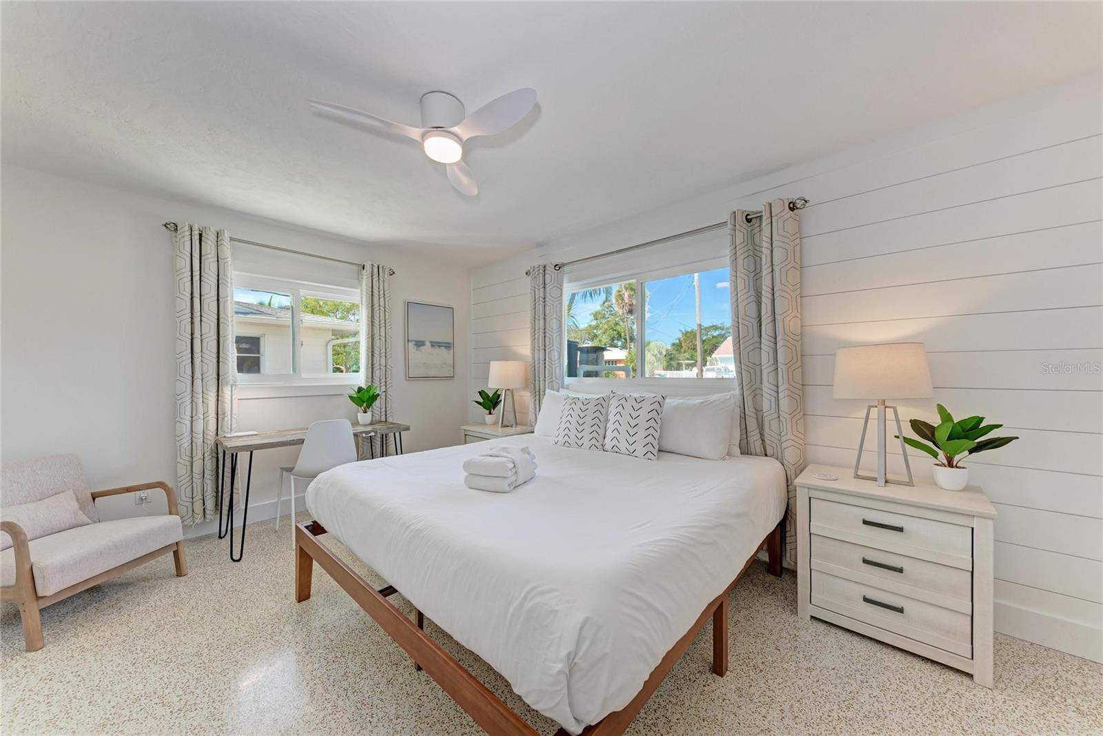 150 CRESCENT DR, ANNA MARIA, FL — photo 32