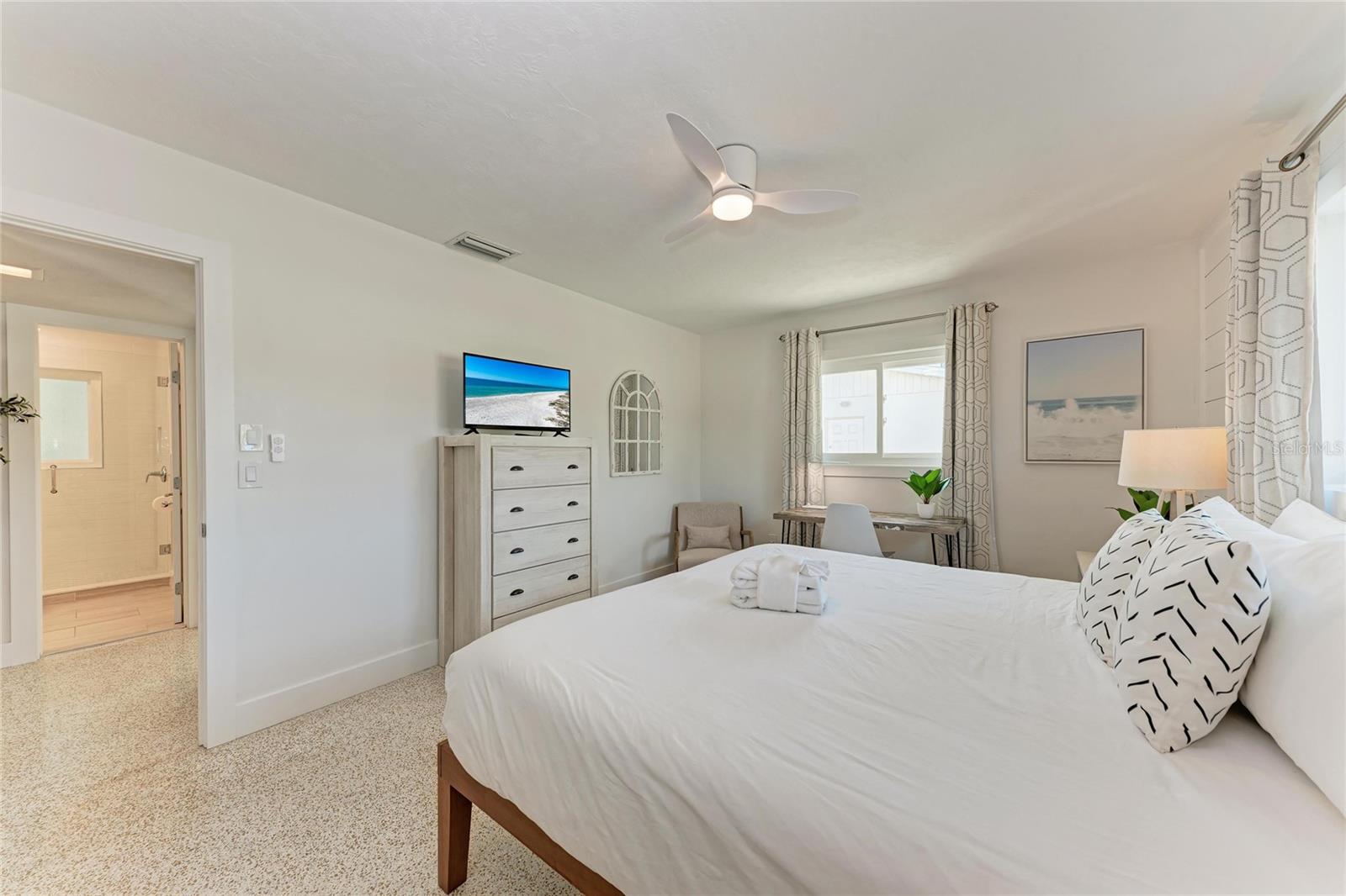 150 CRESCENT DR, ANNA MARIA, FL — photo 33